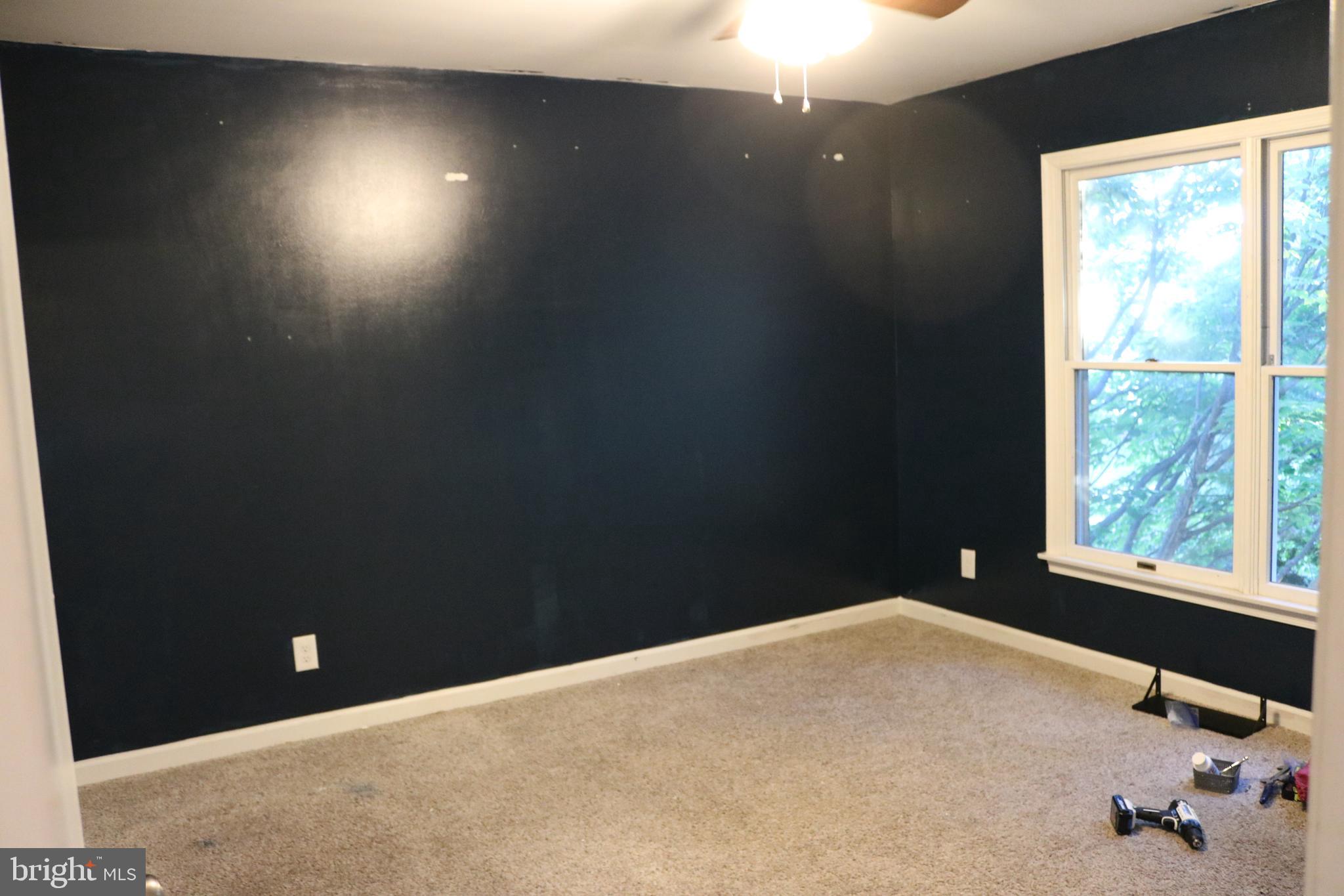 LAUREL HILLS - Residential