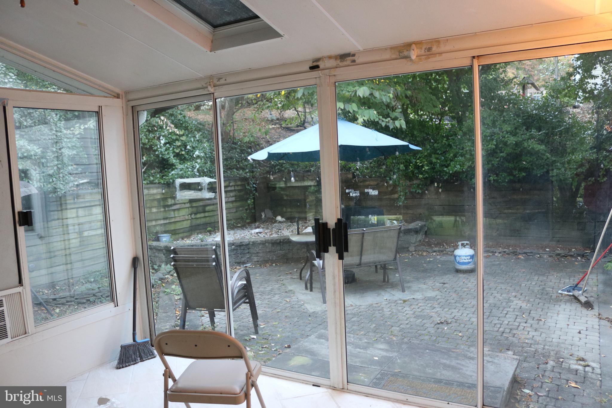 LAUREL HILLS - Residential