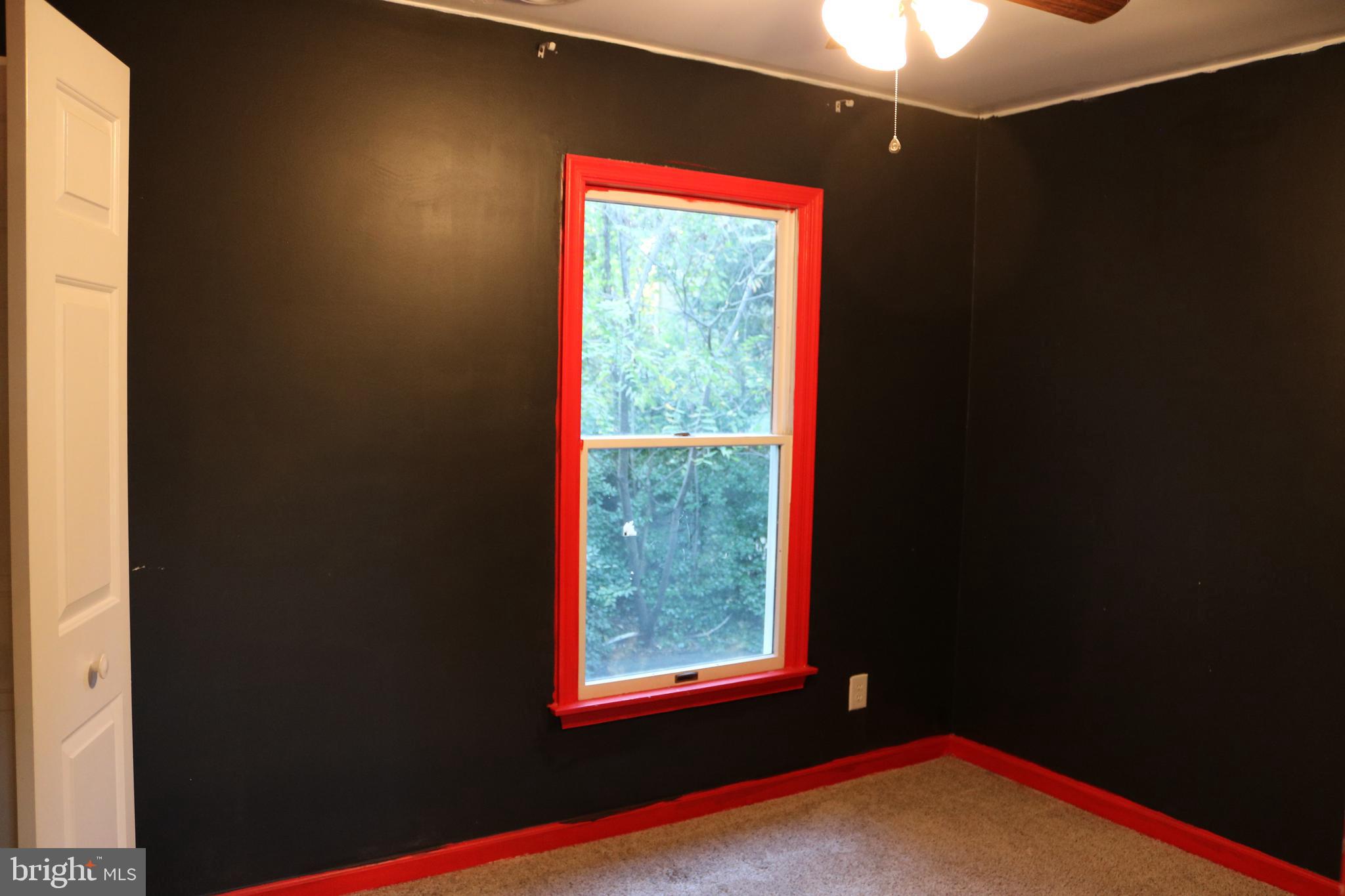 LAUREL HILLS - Residential