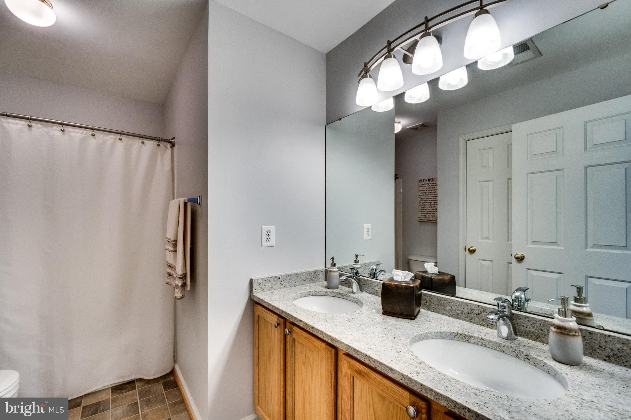 CEDAR KNOLL - Residential