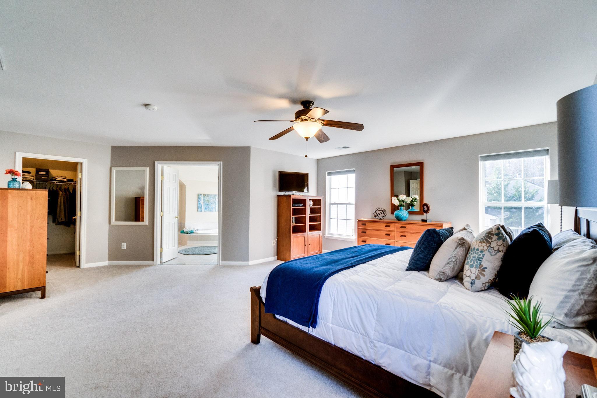 CEDAR KNOLL - Residential