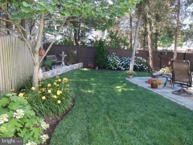 CEDAR KNOLL - Residential