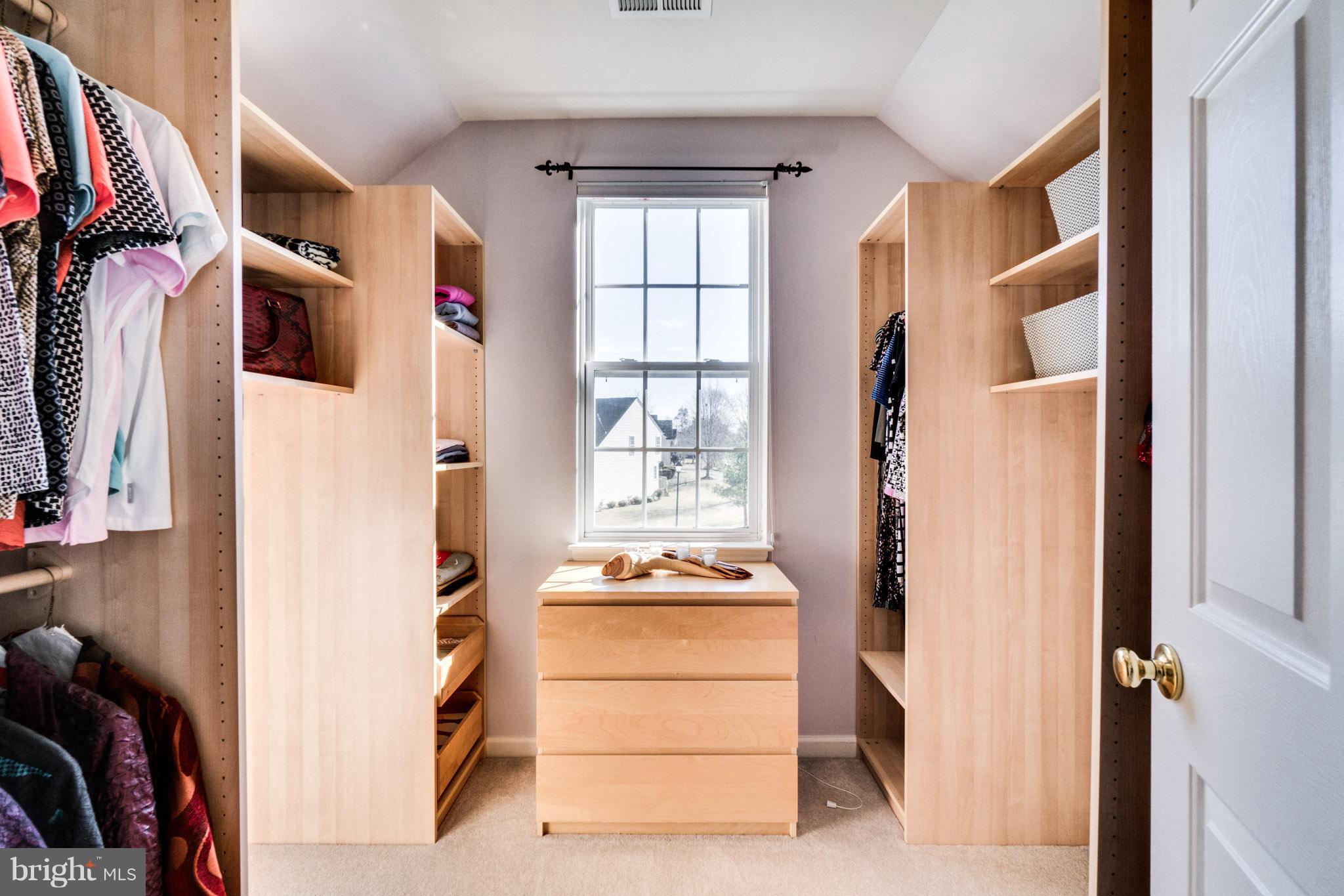 CEDAR KNOLL - Residential