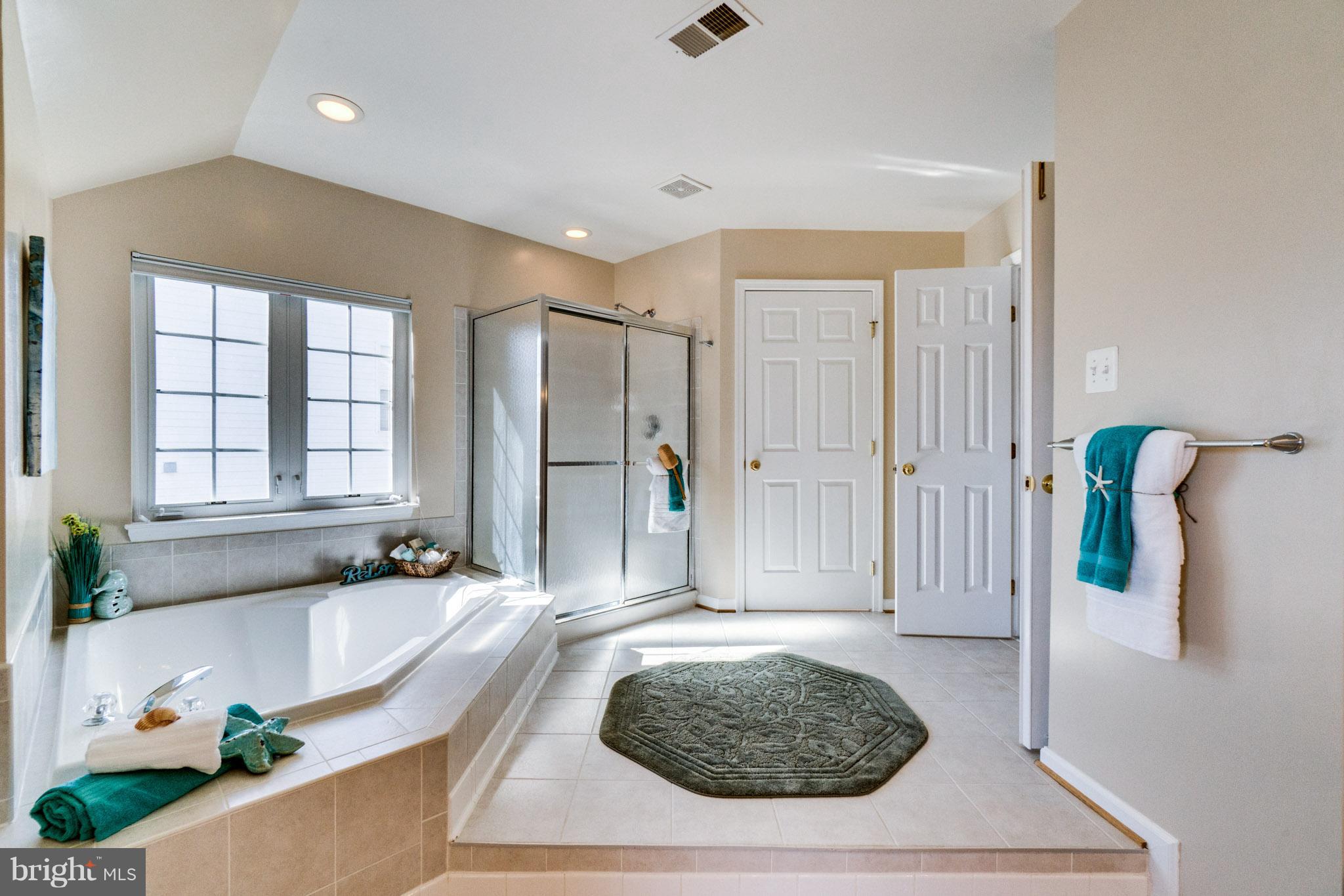 CEDAR KNOLL - Residential