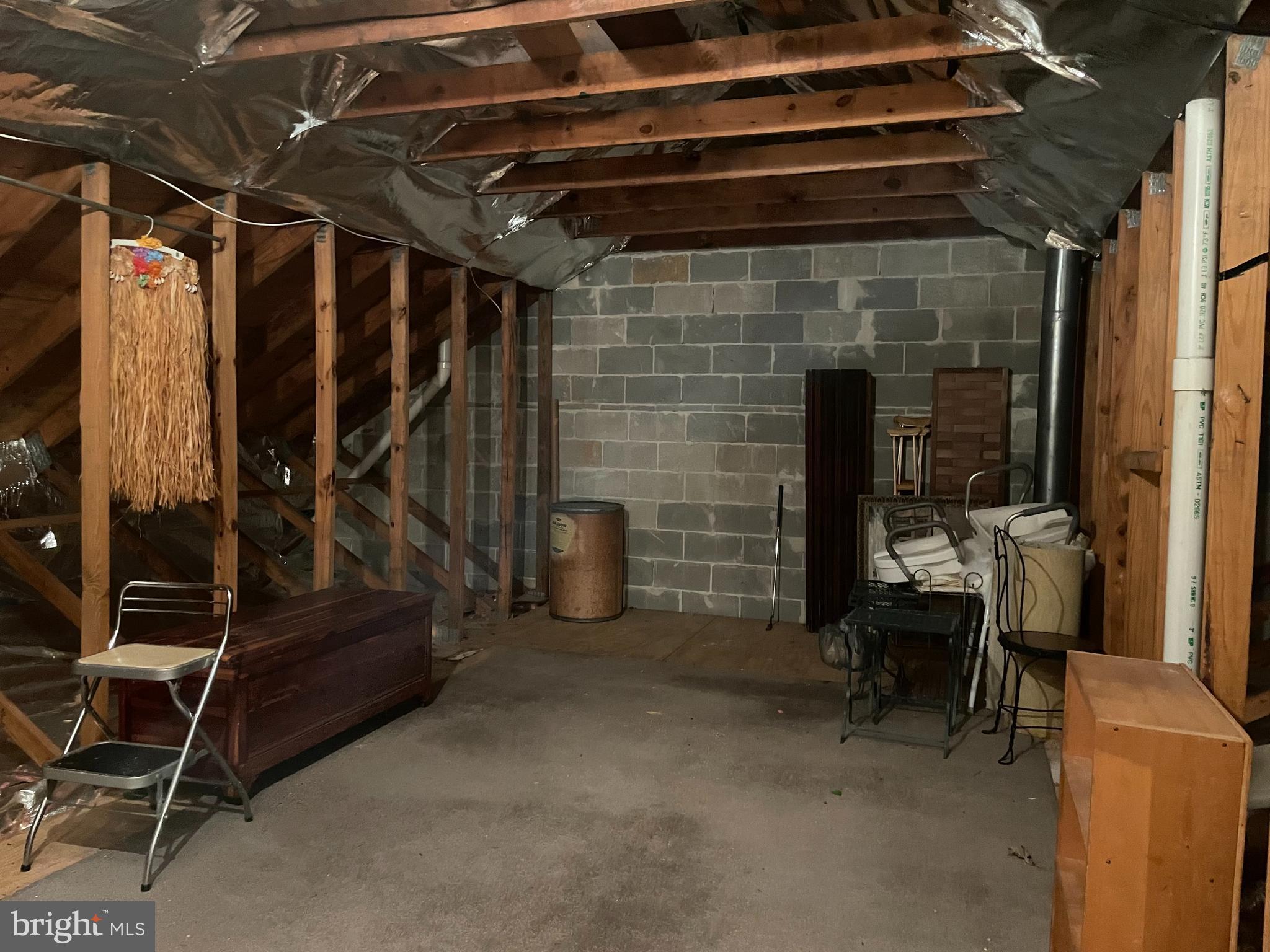 THE HIGHLANDS - Residential