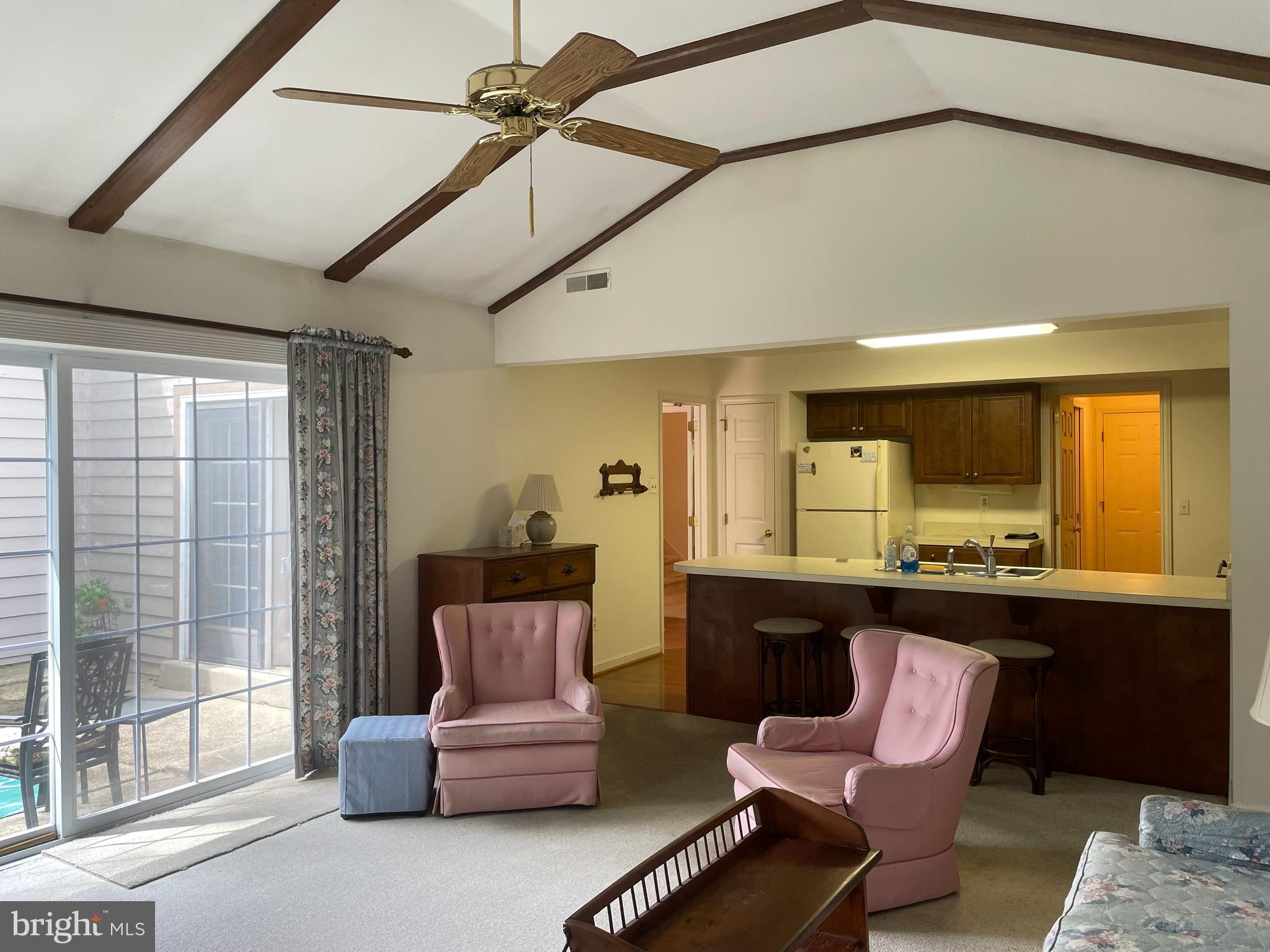 THE HIGHLANDS - Residential