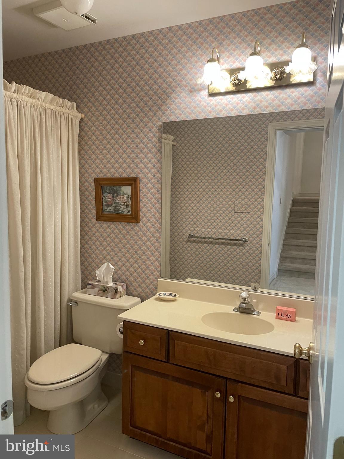 THE HIGHLANDS - Residential