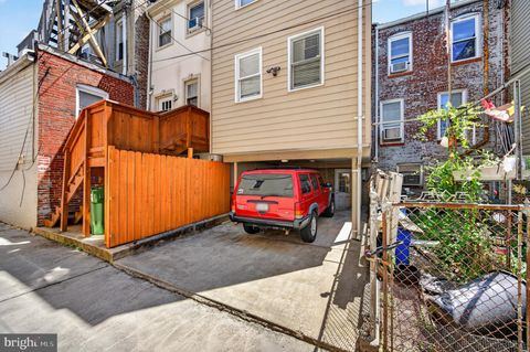 Tiny photo for 1004 Baylis Street, BALTIMORE, MD 21224 (MLS # MDBA2215550)