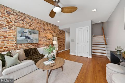 Tiny photo for 1004 Baylis Street, BALTIMORE, MD 21224 (MLS # MDBA2215550)