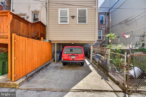 Tiny photo for 1004 Baylis Street, BALTIMORE, MD 21224 (MLS # MDBA2215550)