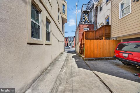 Tiny photo for 1004 Baylis Street, BALTIMORE, MD 21224 (MLS # MDBA2215550)