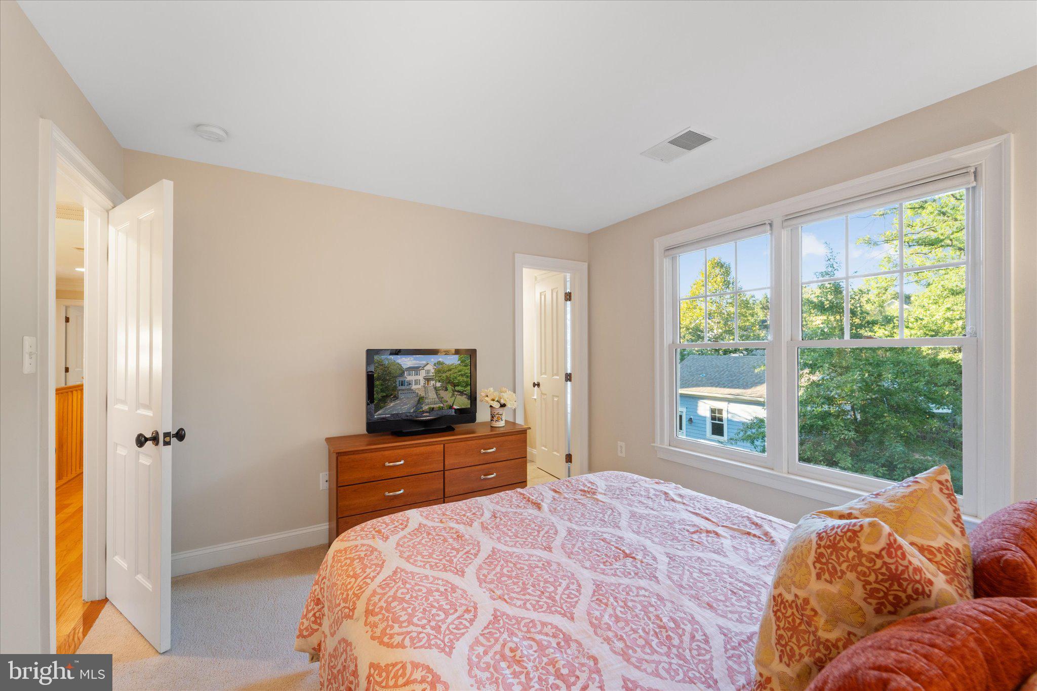 CHERRYDALE - Residential