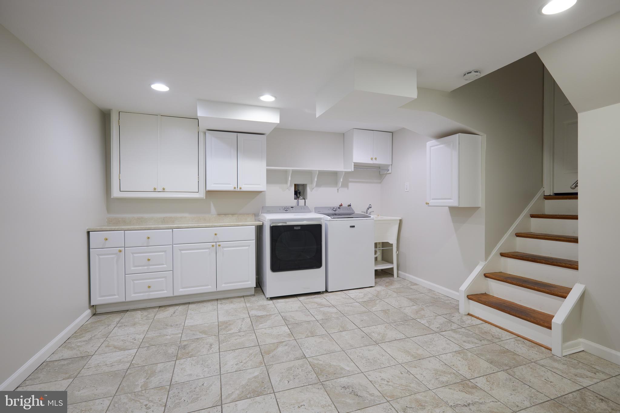 WESTWOOD - Residential