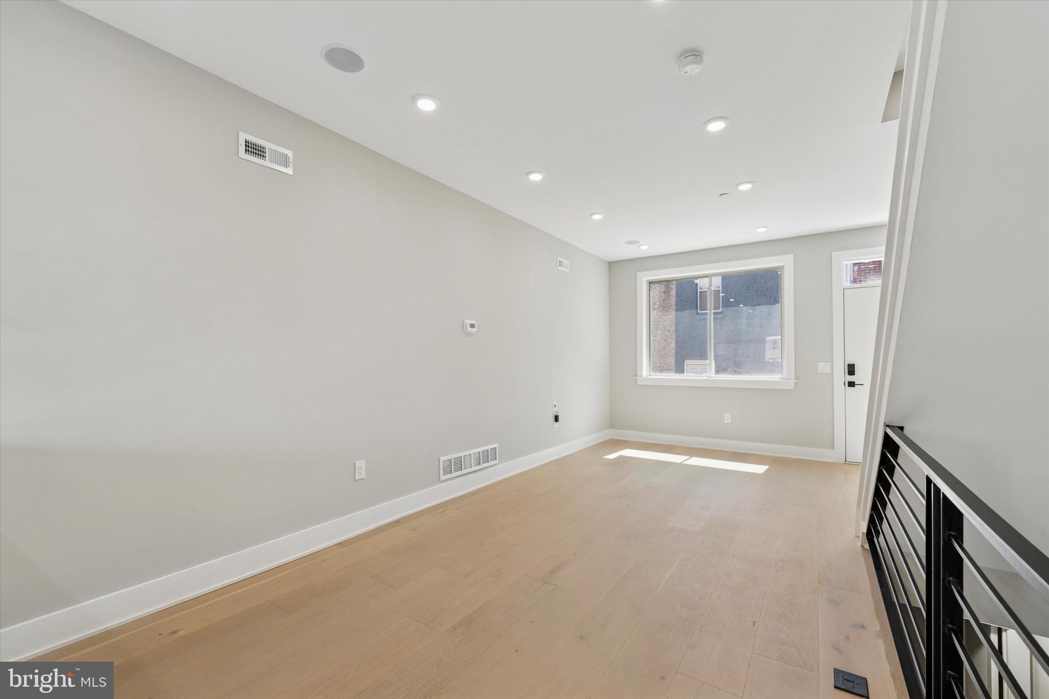 EAST PASSYUNK CROSSING - Residential