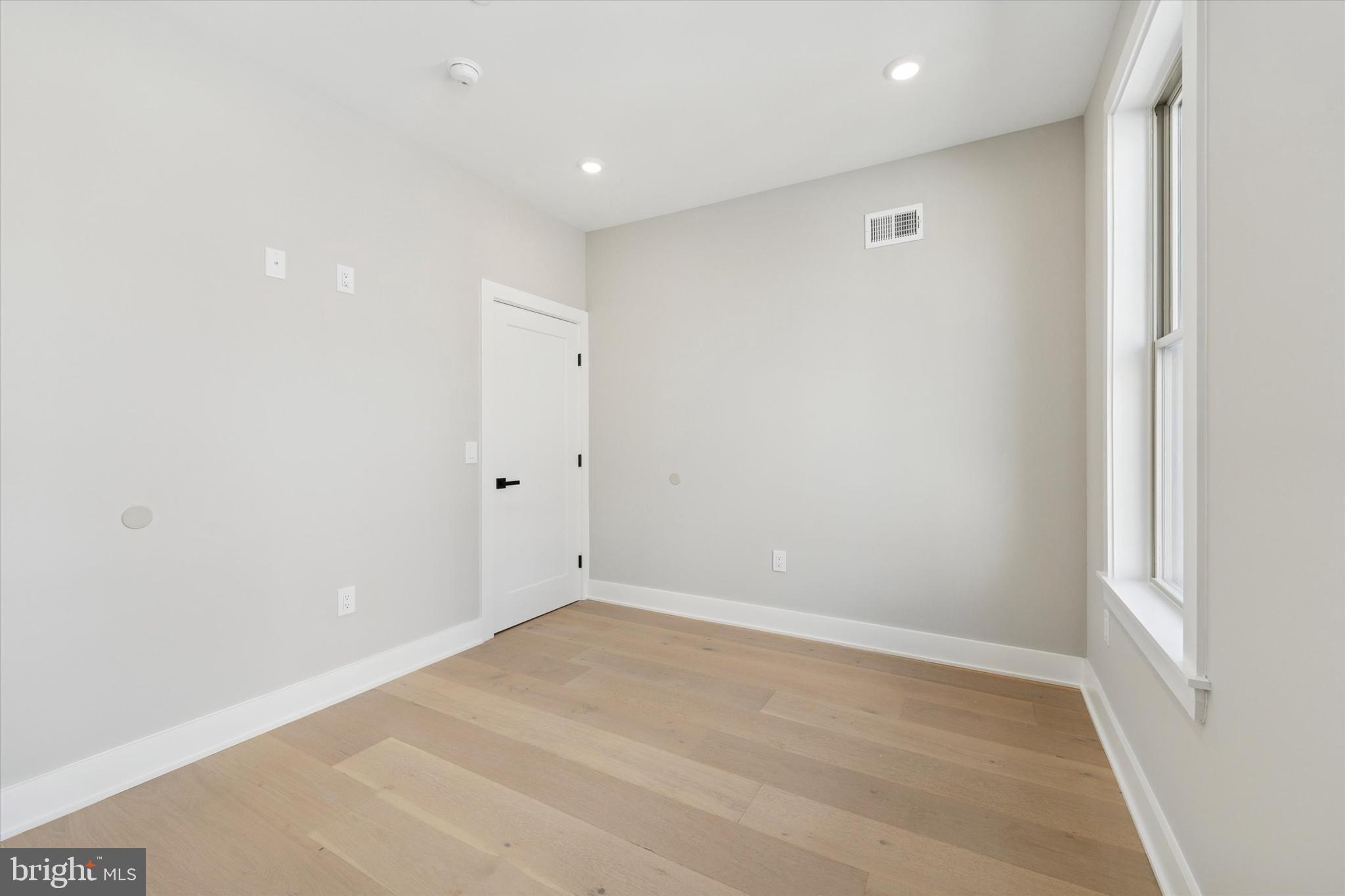 EAST PASSYUNK CROSSING - Residential