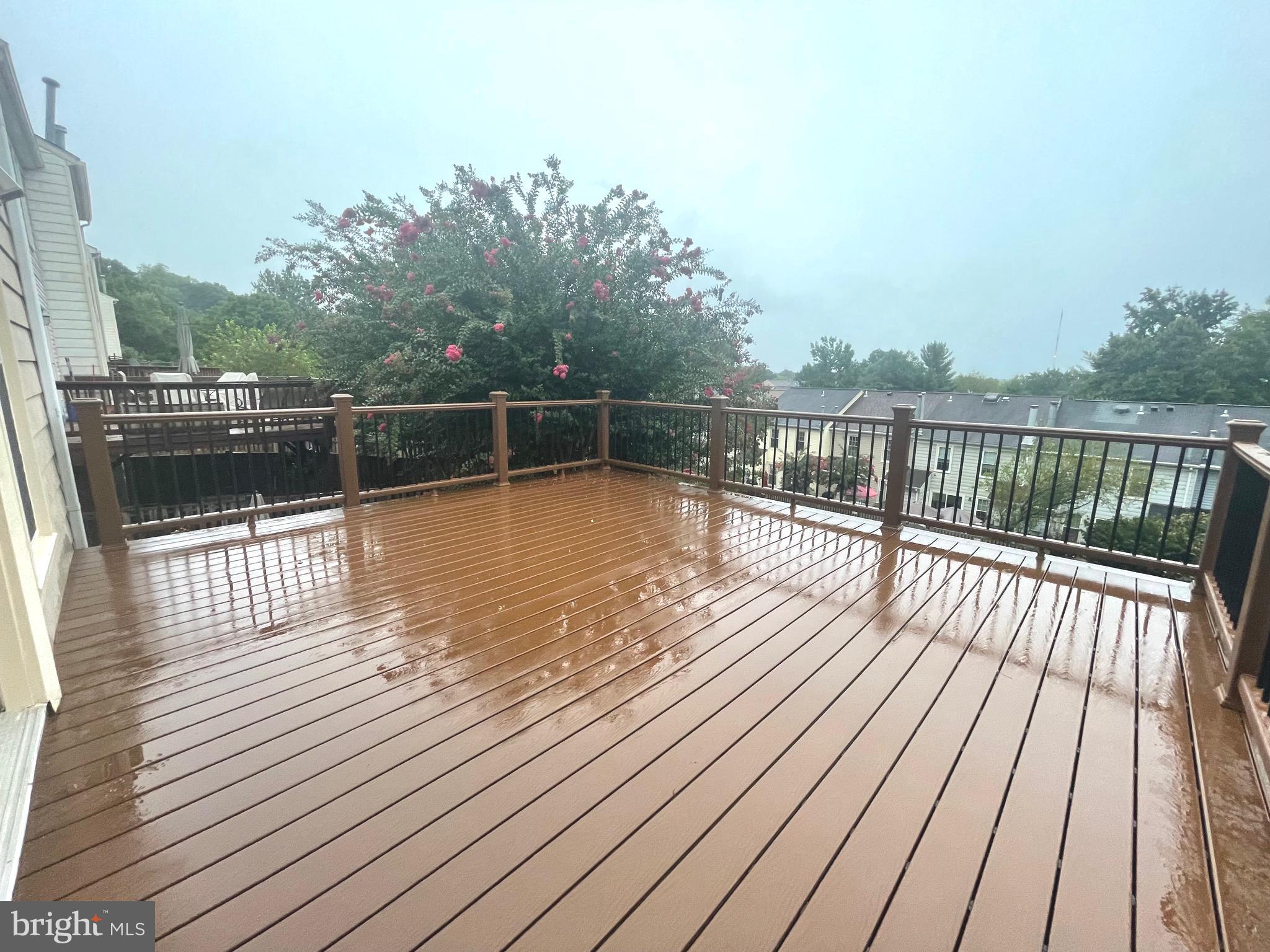 HAYFIELD VIEW - Residential Lease