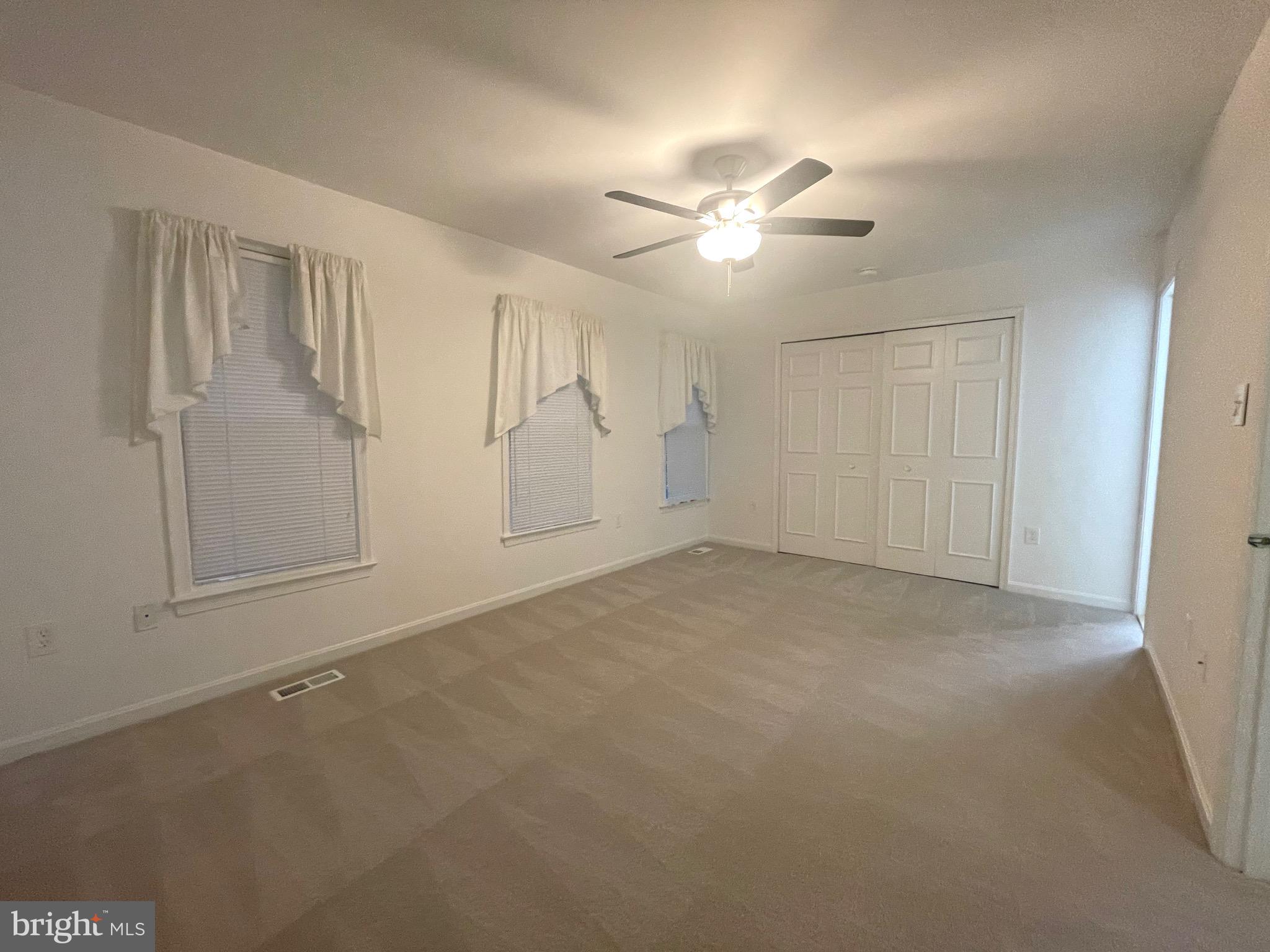 HAYFIELD VIEW - Residential Lease