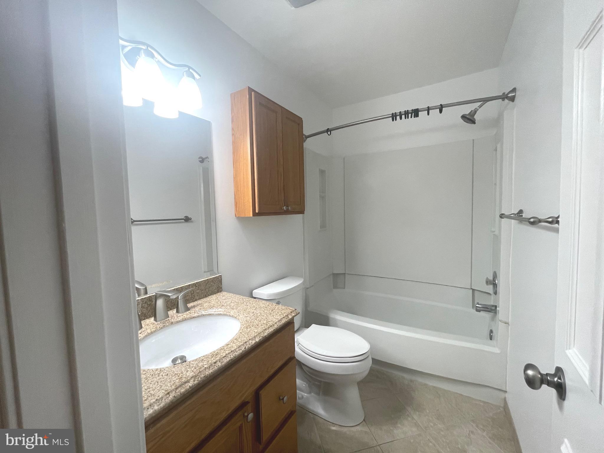 HAYFIELD VIEW - Residential Lease