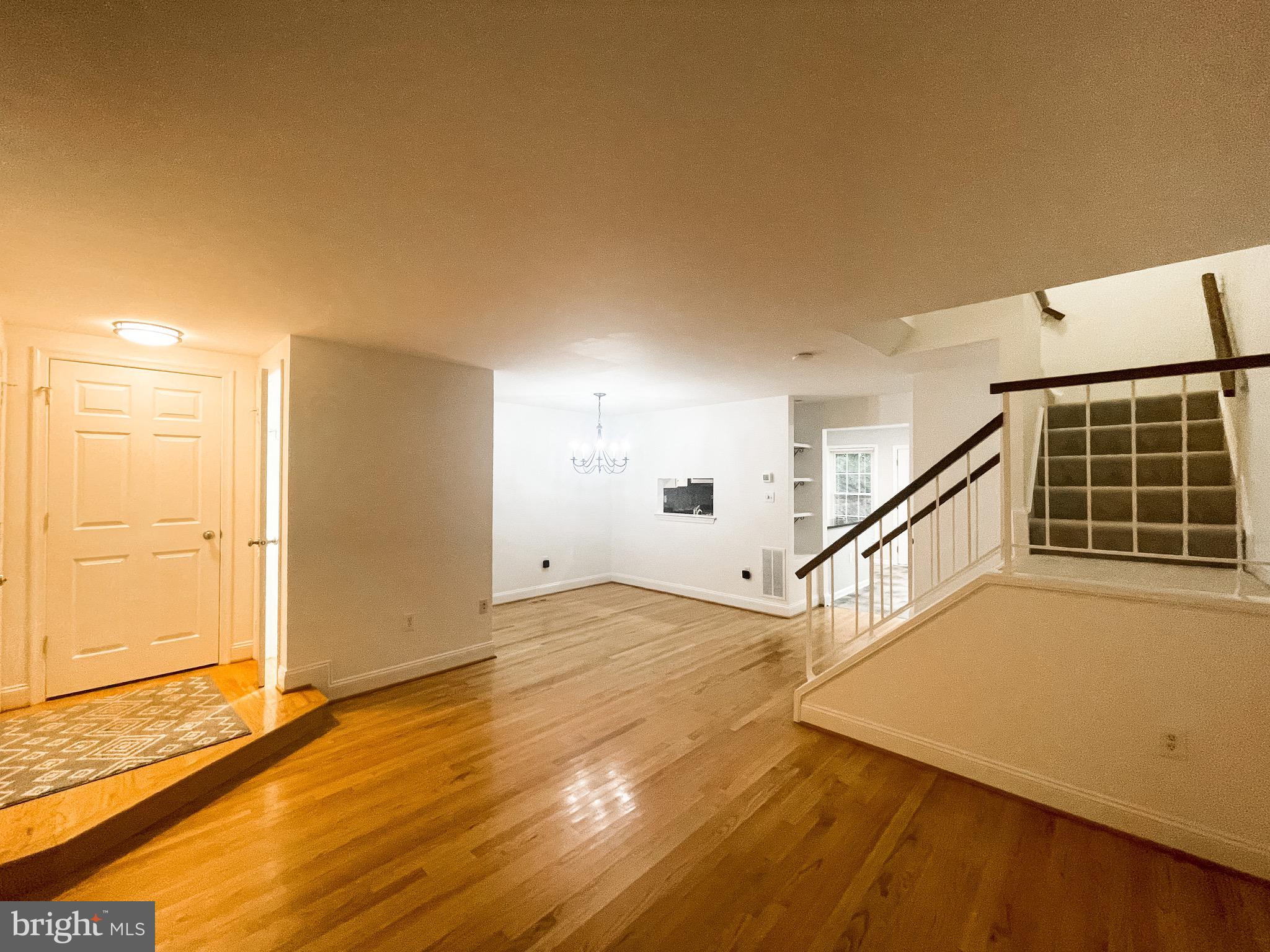 HAYFIELD VIEW - Residential Lease