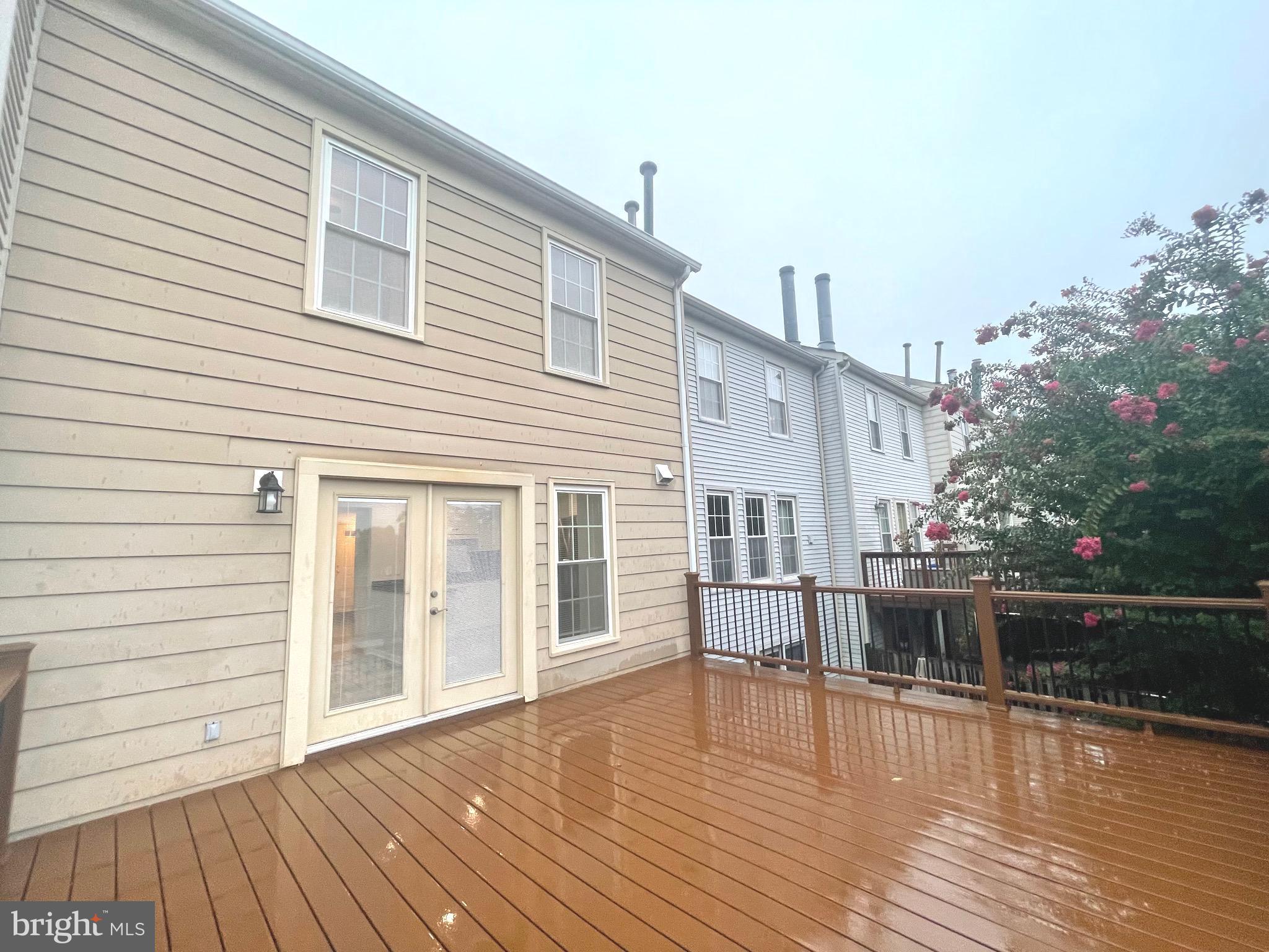 HAYFIELD VIEW - Residential Lease