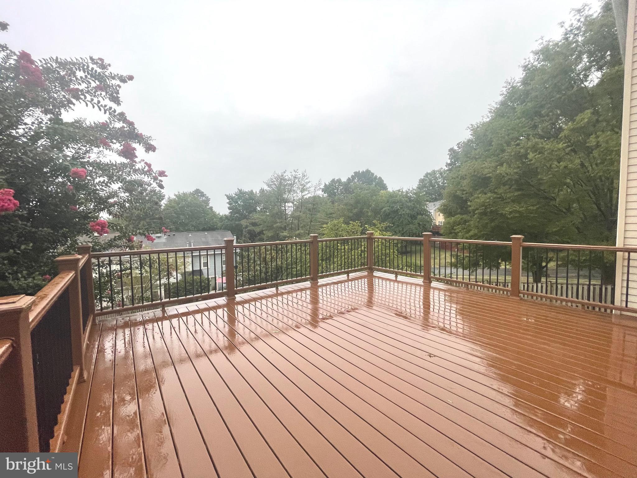 HAYFIELD VIEW - Residential Lease