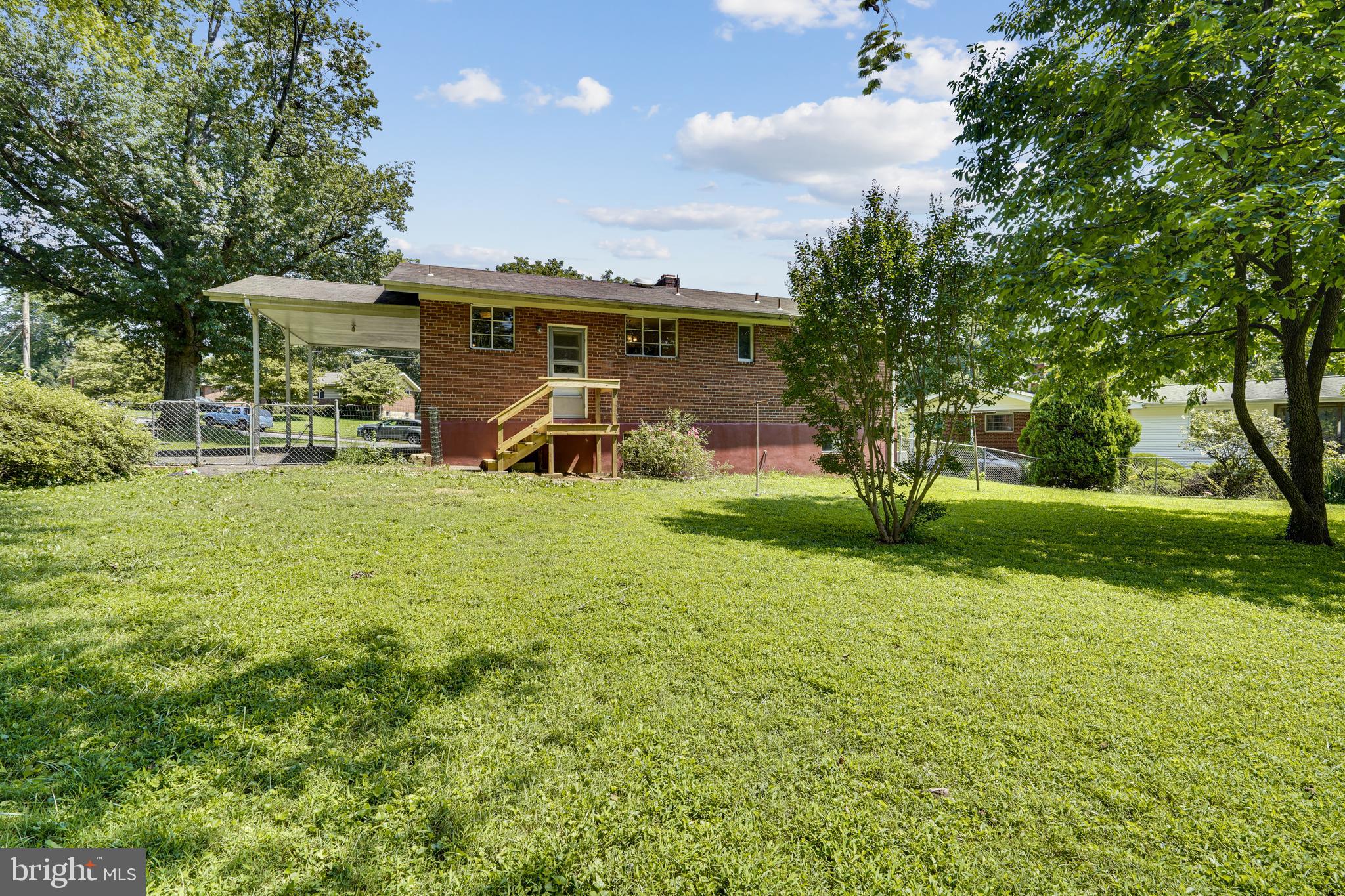 LORD FAIRFAX ESTATES - Residential