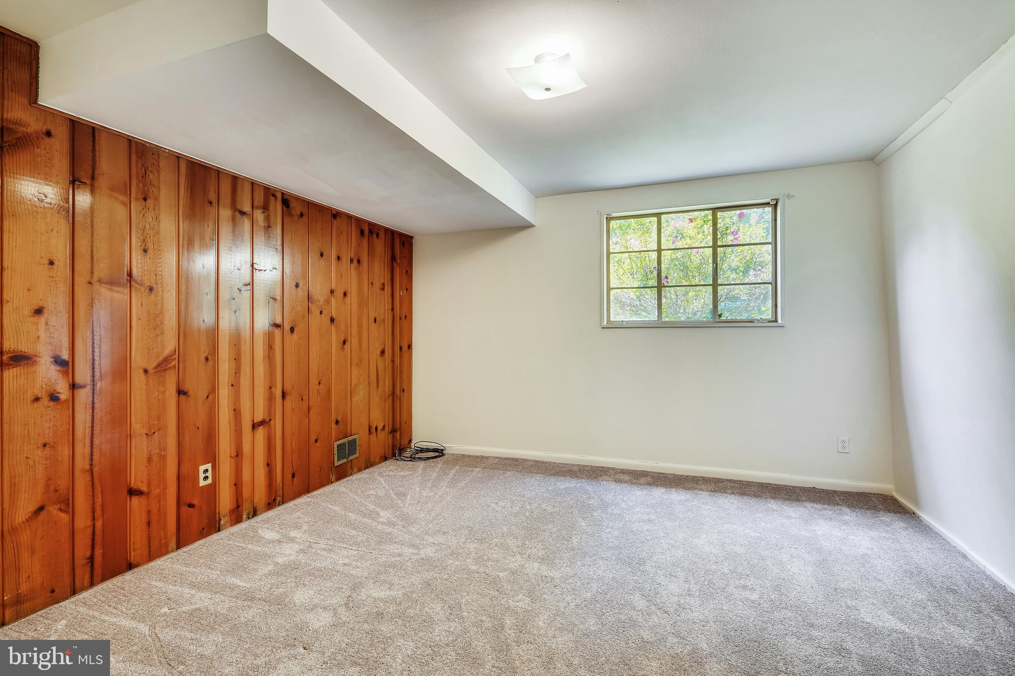 LORD FAIRFAX ESTATES - Residential