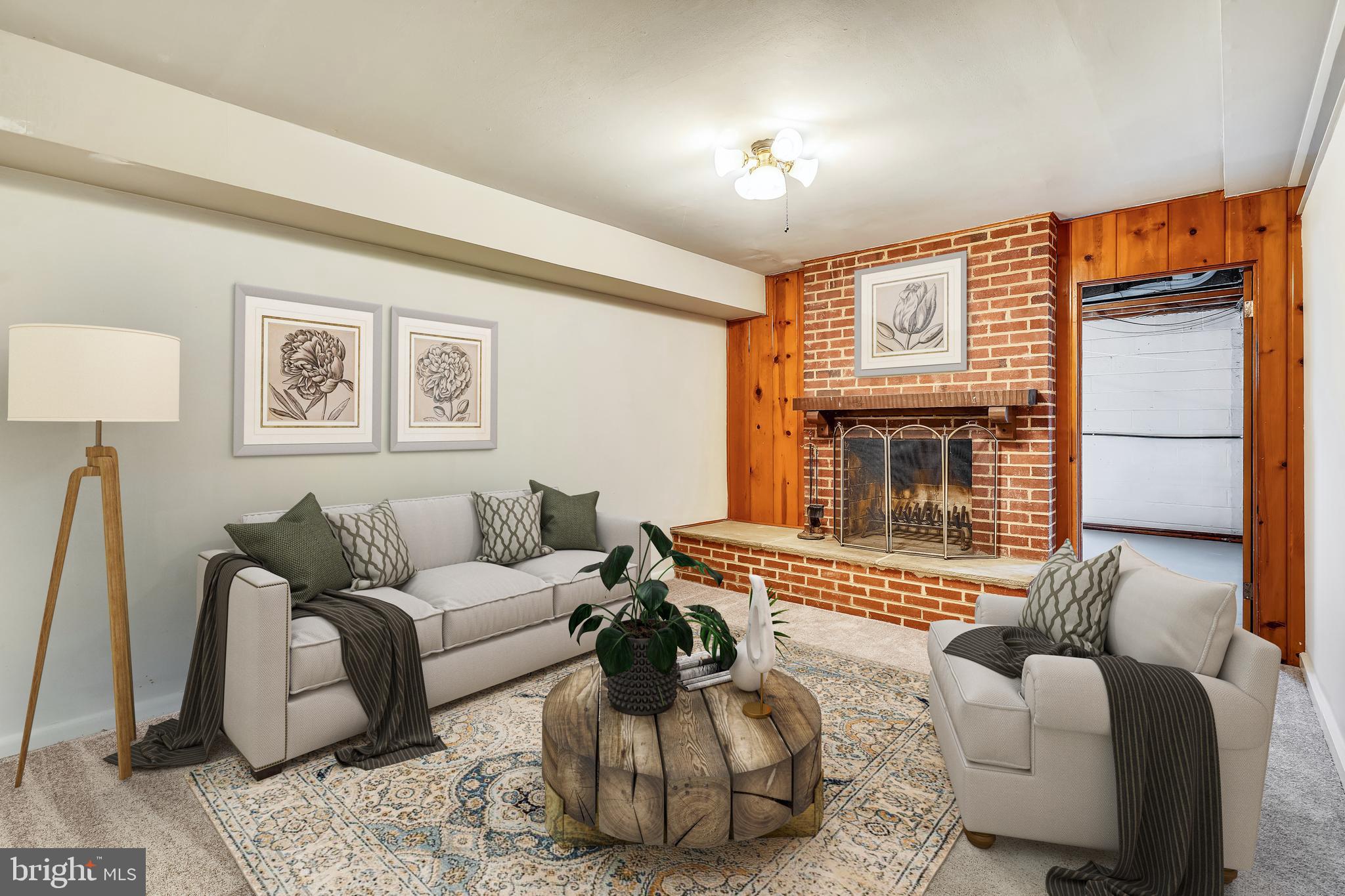 LORD FAIRFAX ESTATES - Residential