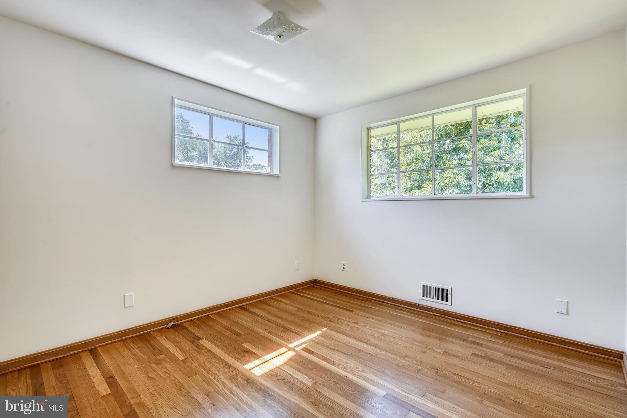 LORD FAIRFAX ESTATES - Residential