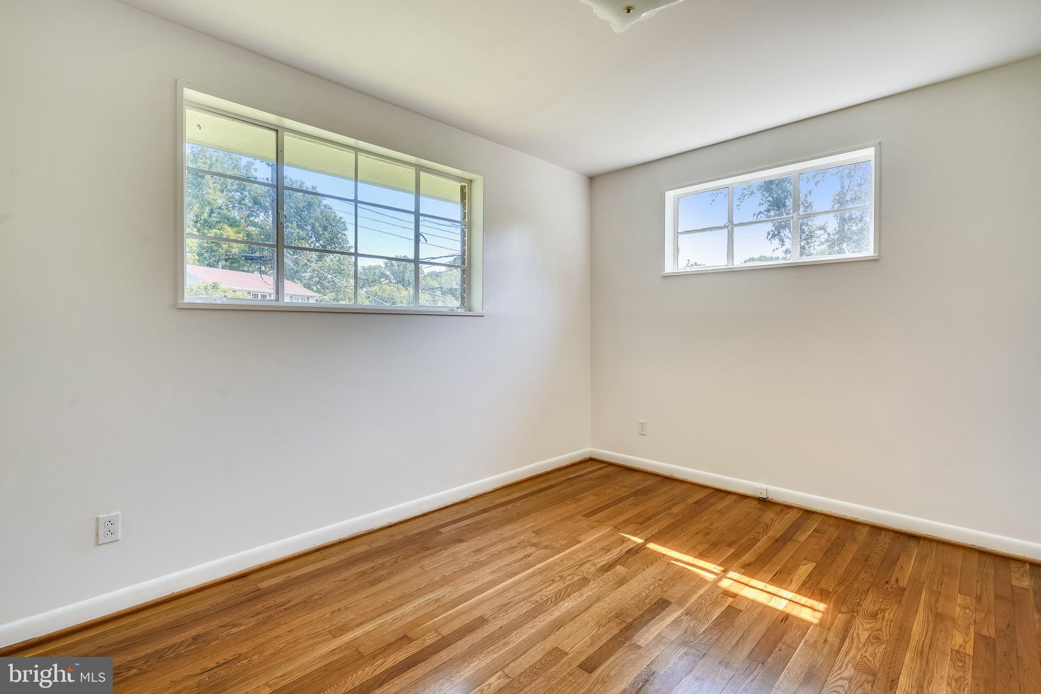 LORD FAIRFAX ESTATES - Residential