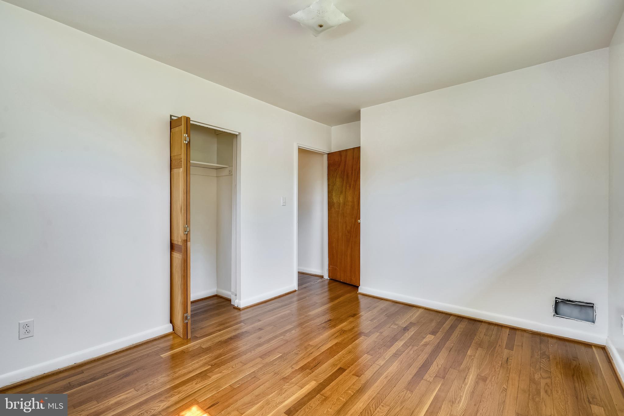 LORD FAIRFAX ESTATES - Residential
