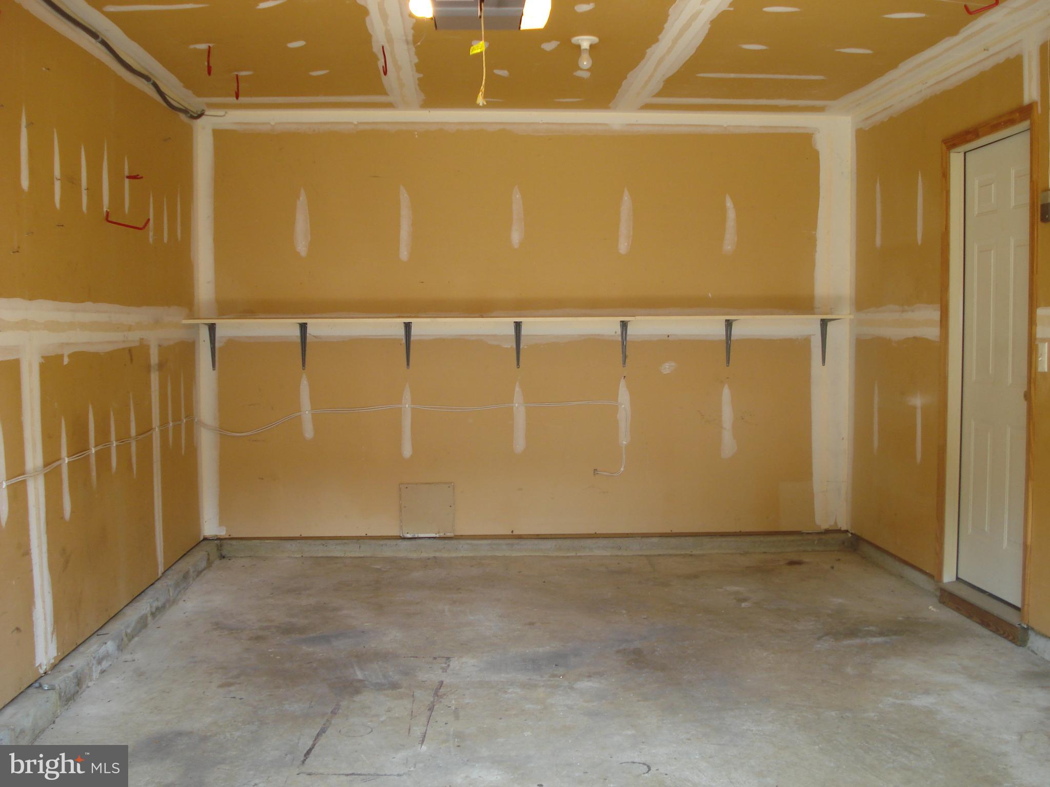 COVINGTON - Residential