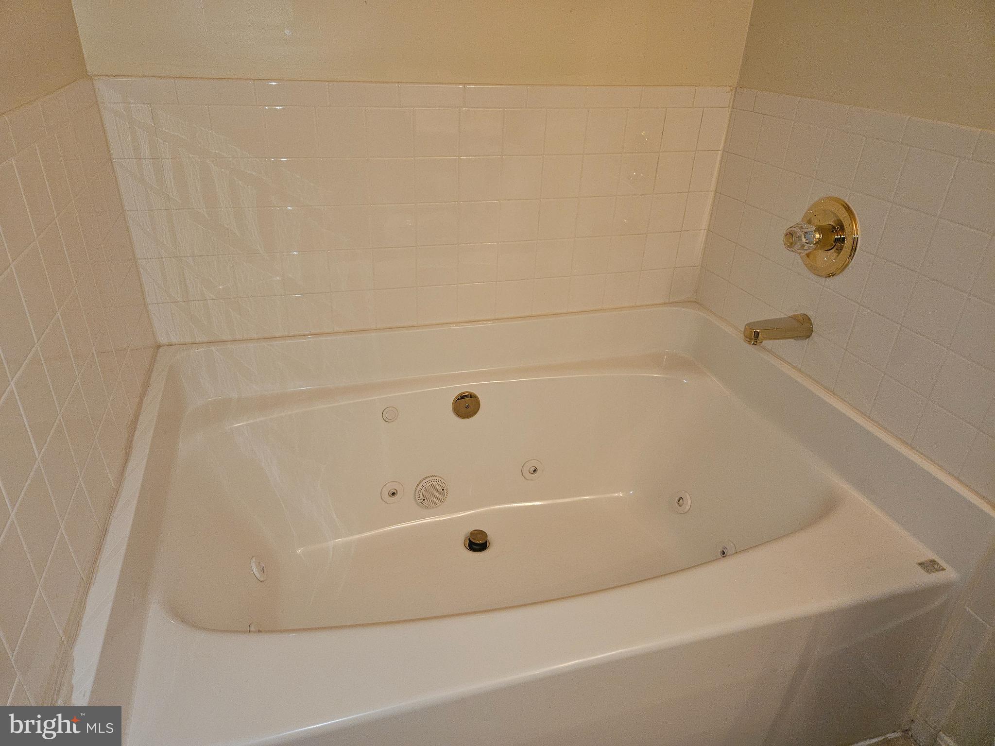 COVINGTON - Residential