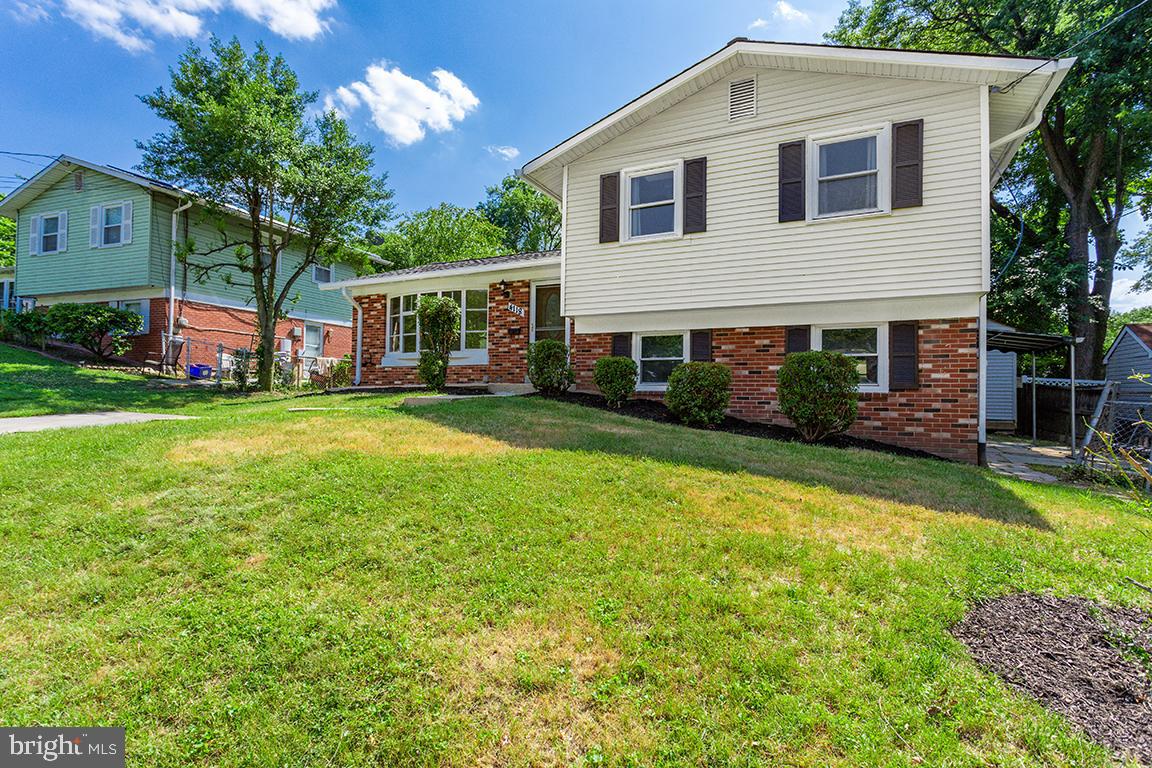 STONEYBROOK ESTATES - Residential Lease