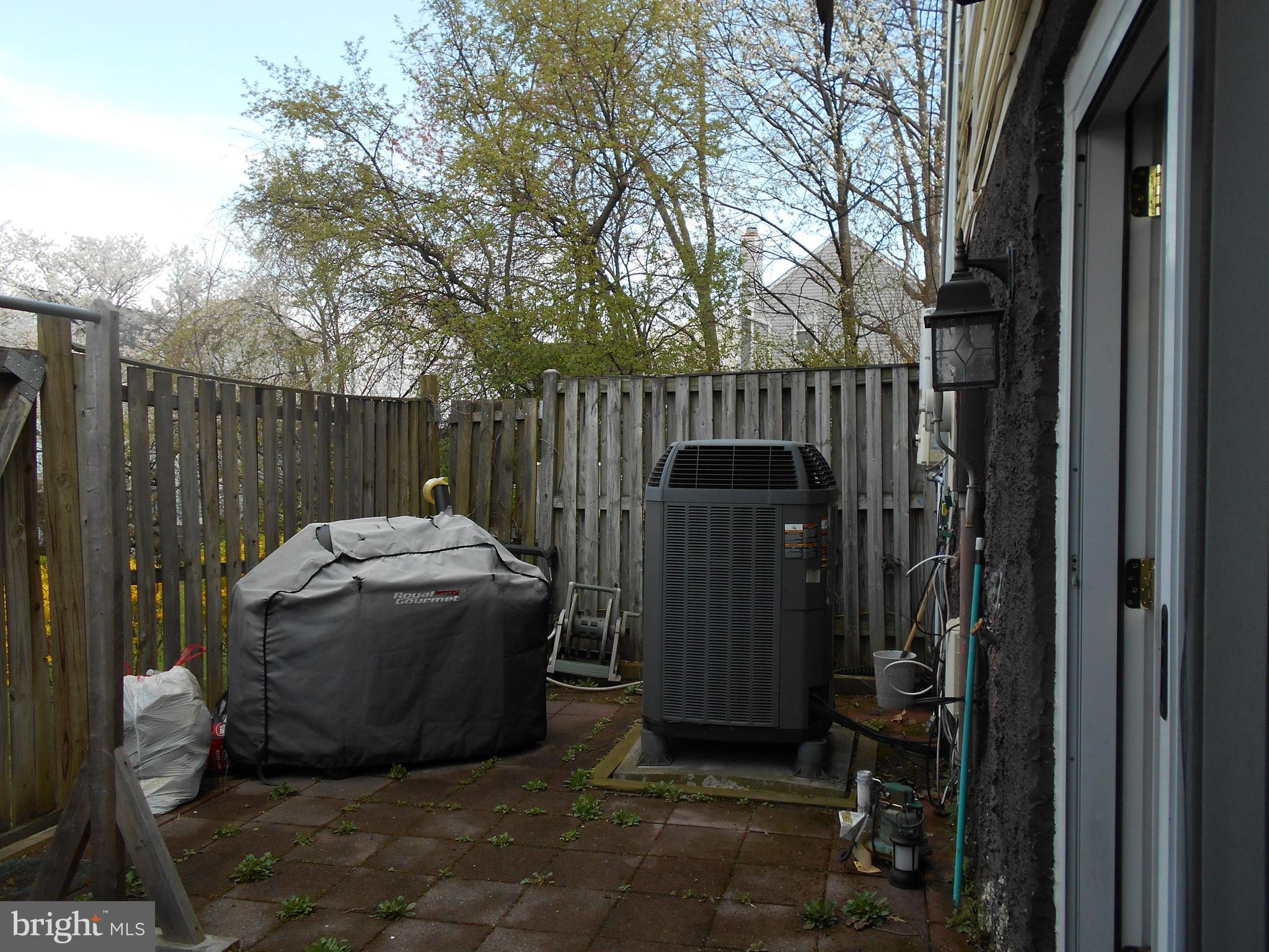 SCOTCHTOWN HILLS - Residential