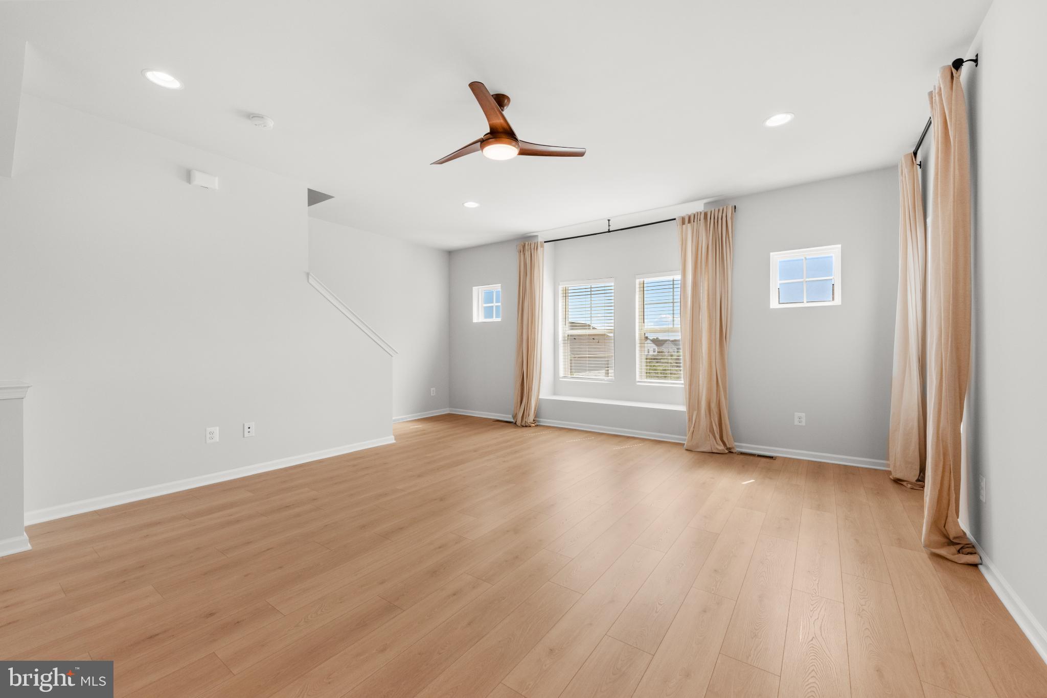 SNOWDEN BRIDGE - Residential Lease