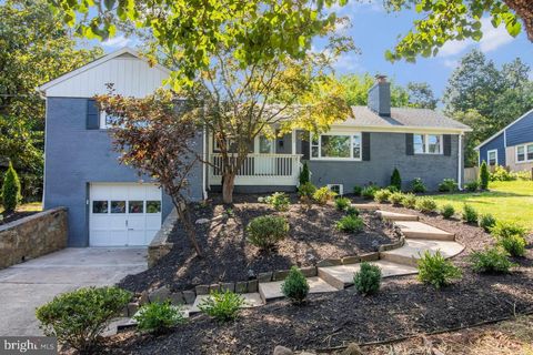 6502 FORT HUNT ROAD ALEXANDRIA VA 22307