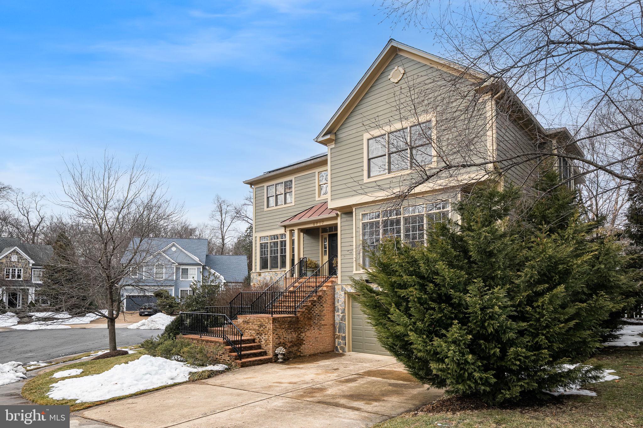 BERKSHIRE OAKWOOD - Residential