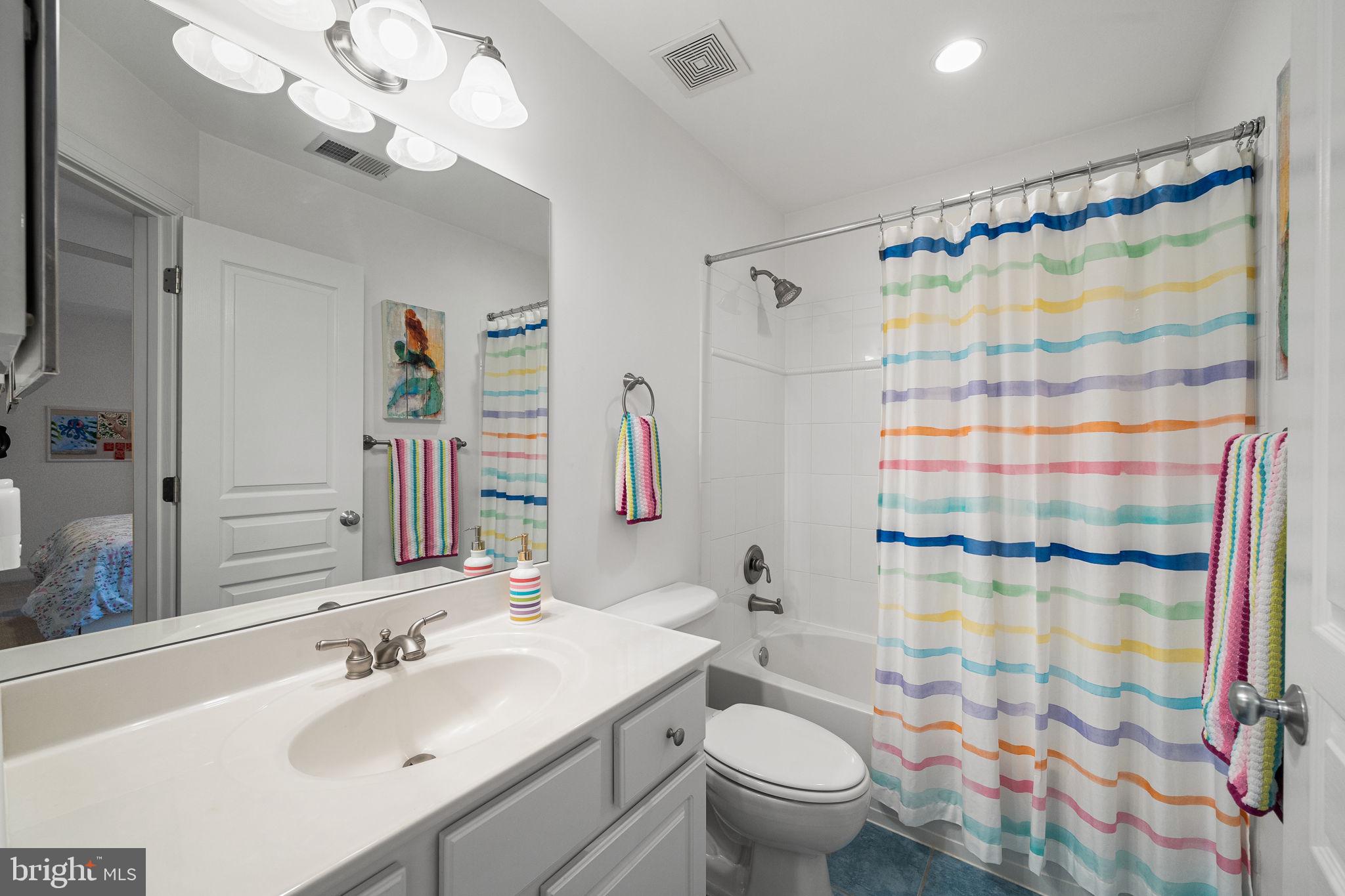 BERKSHIRE OAKWOOD - Residential