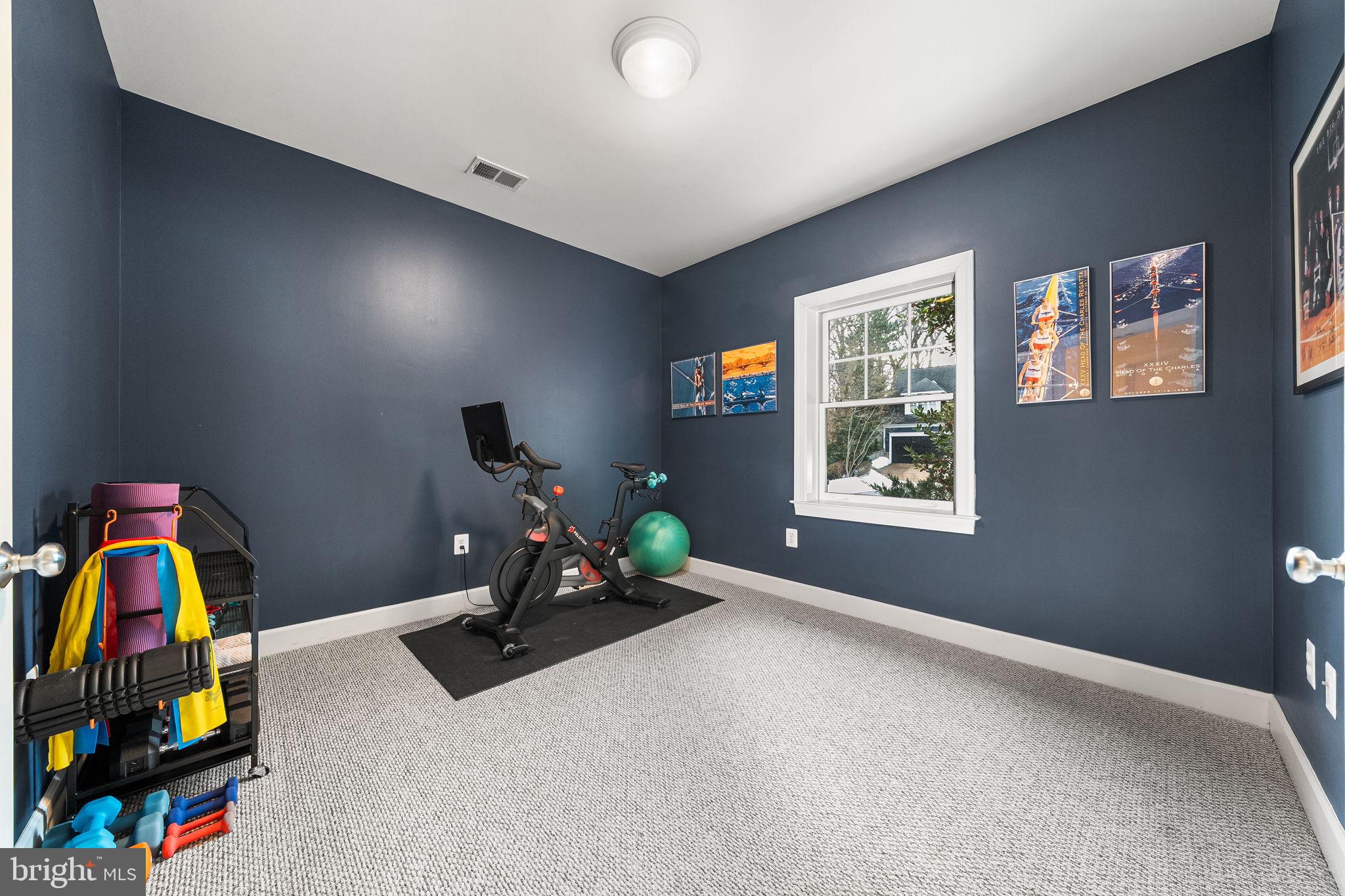 BERKSHIRE OAKWOOD - Residential