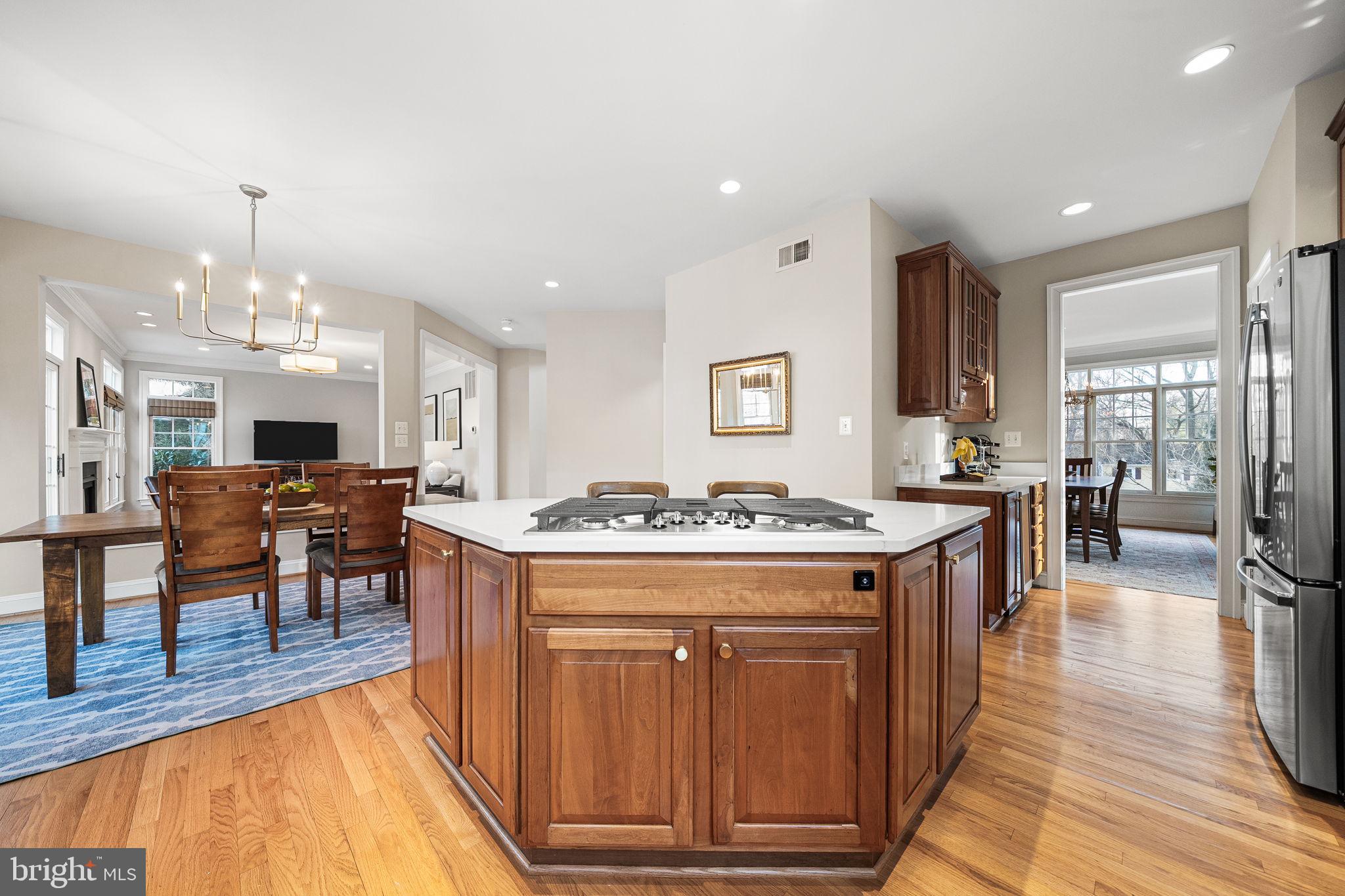 BERKSHIRE OAKWOOD - Residential