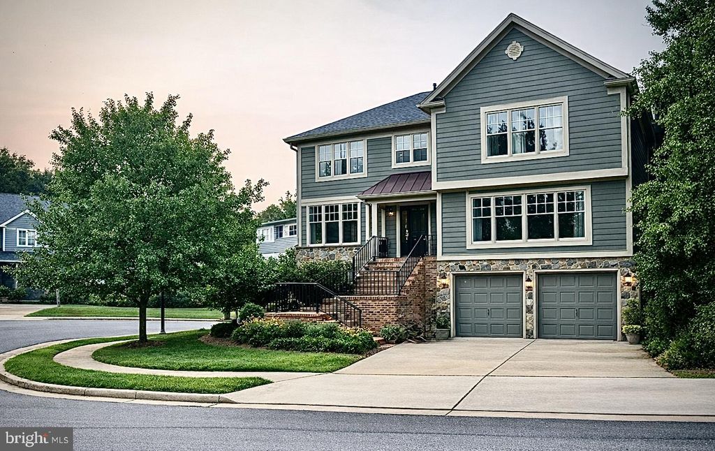 Photo of 6907 30th Street N, ARLINGTON, VA 22213 (MLS # VAAR2067292)