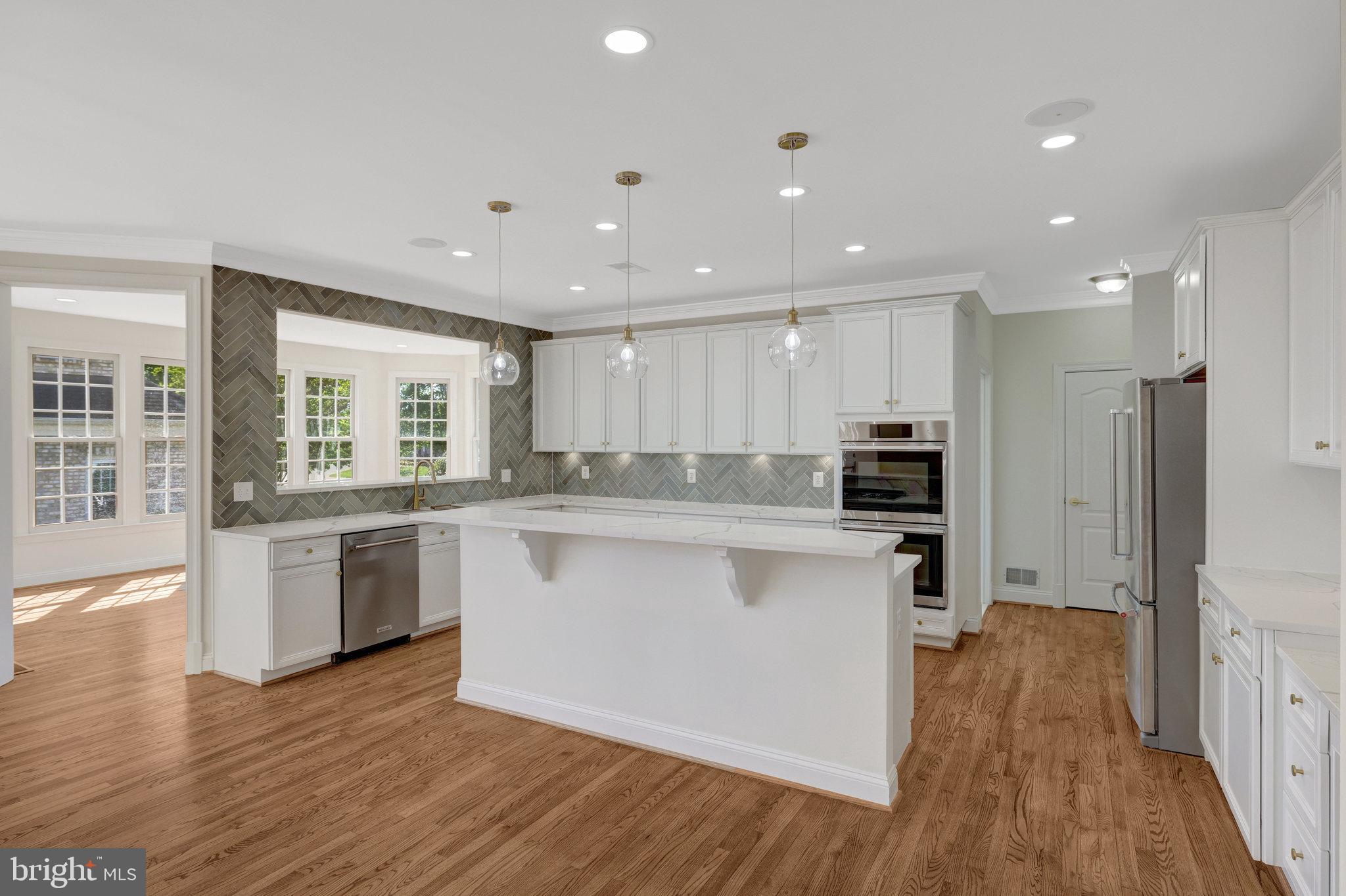 LAKE MANASSAS - Residential