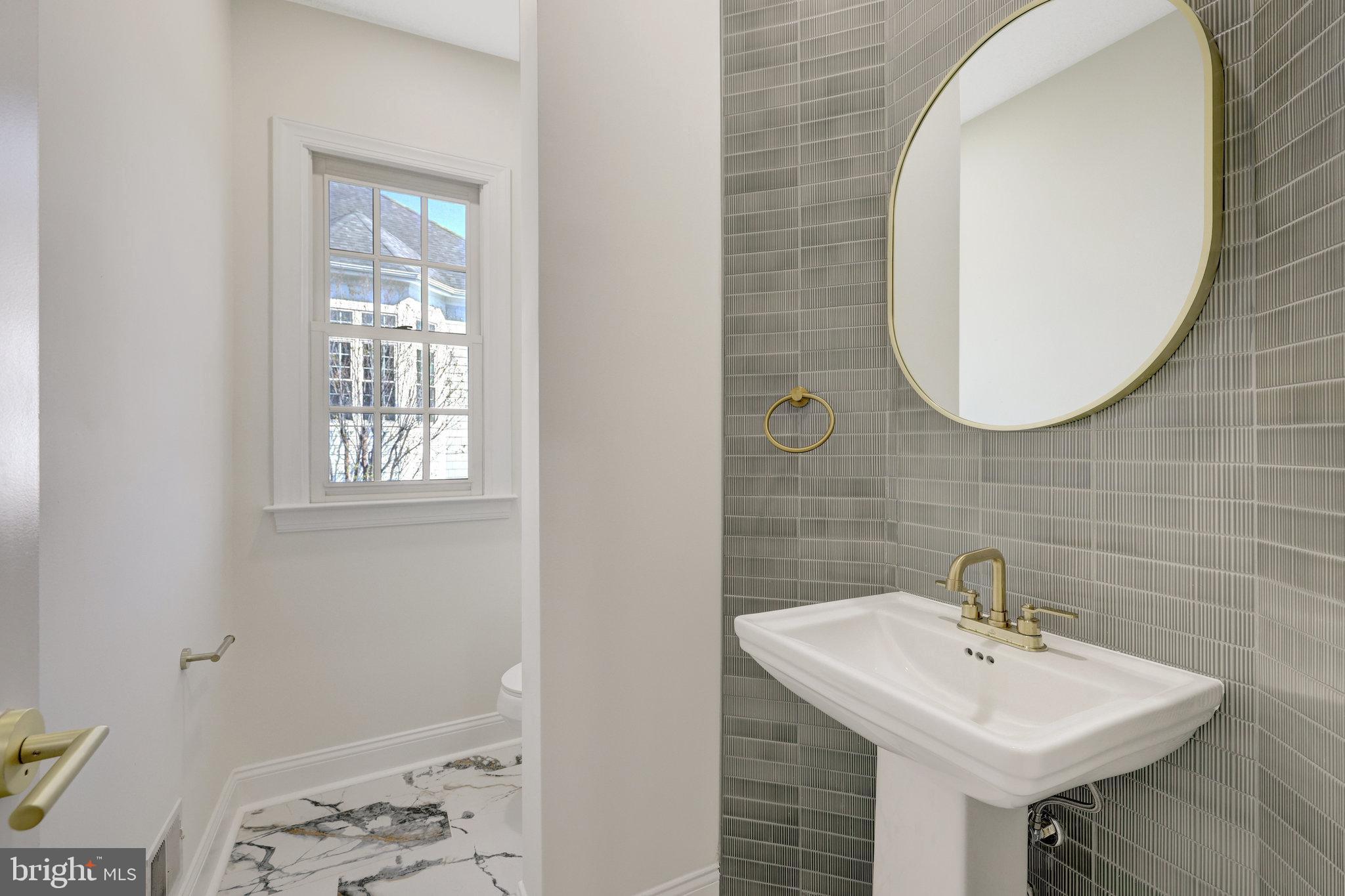 LAKE MANASSAS - Residential