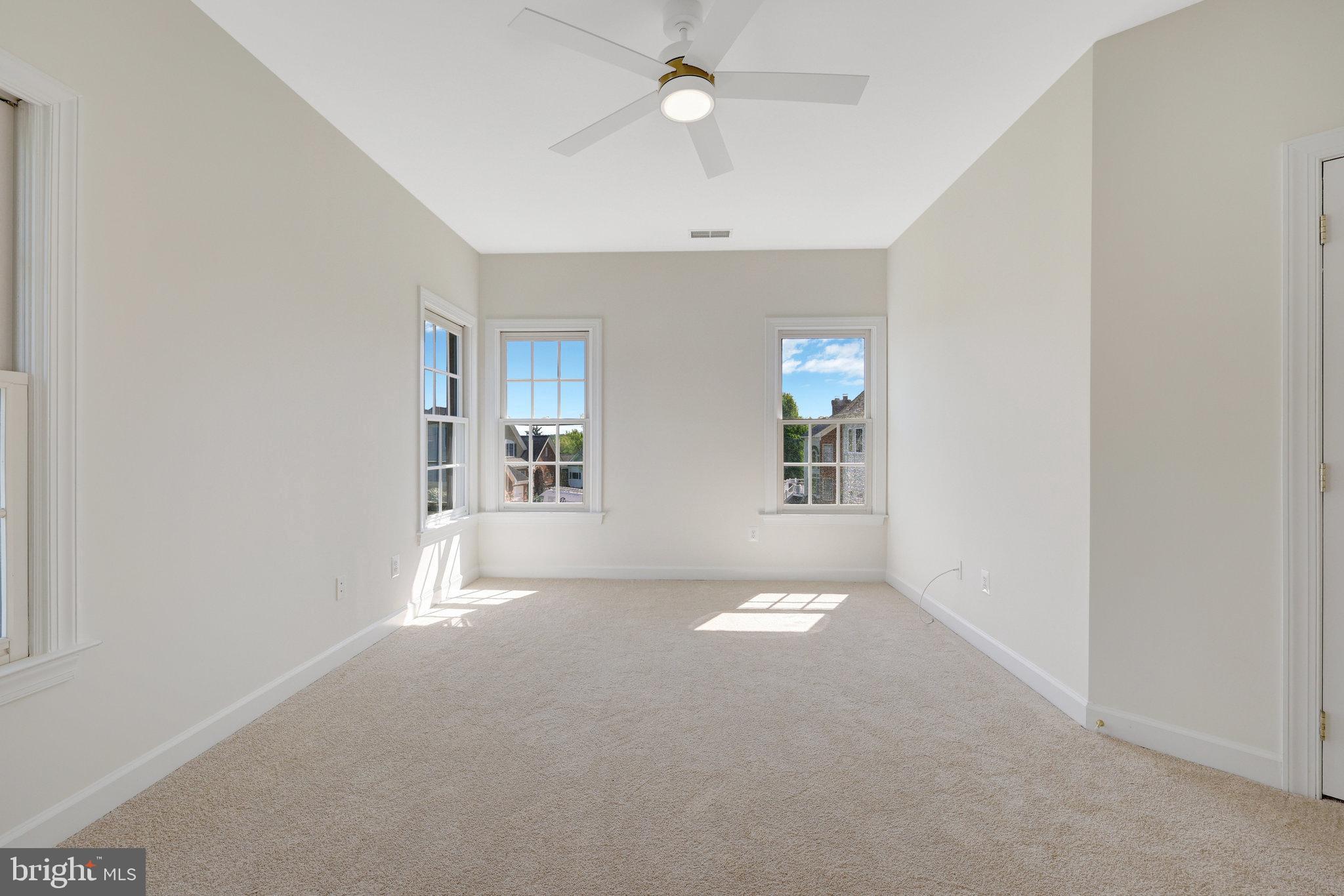 LAKE MANASSAS - Residential