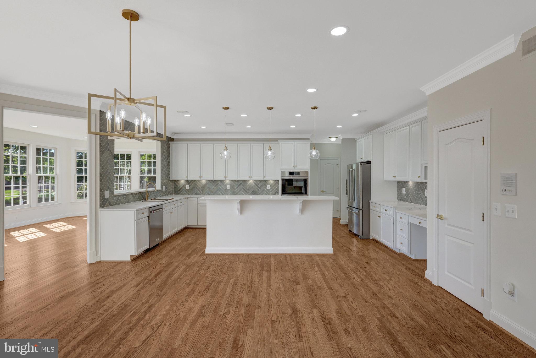 LAKE MANASSAS - Residential