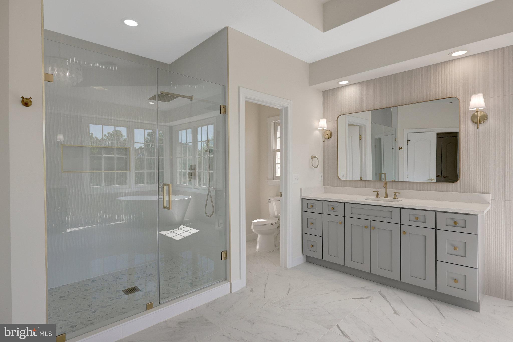 LAKE MANASSAS - Residential