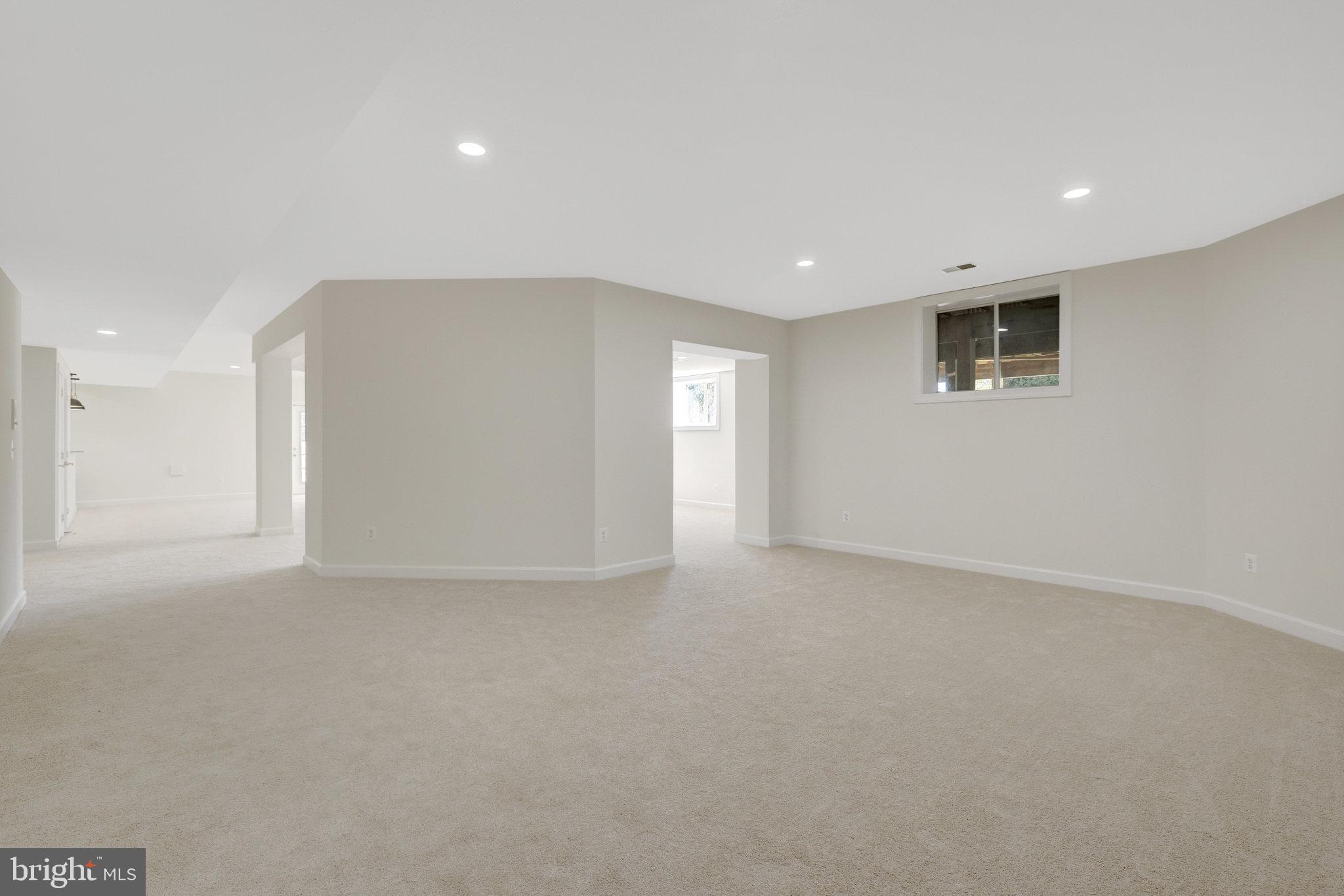 LAKE MANASSAS - Residential