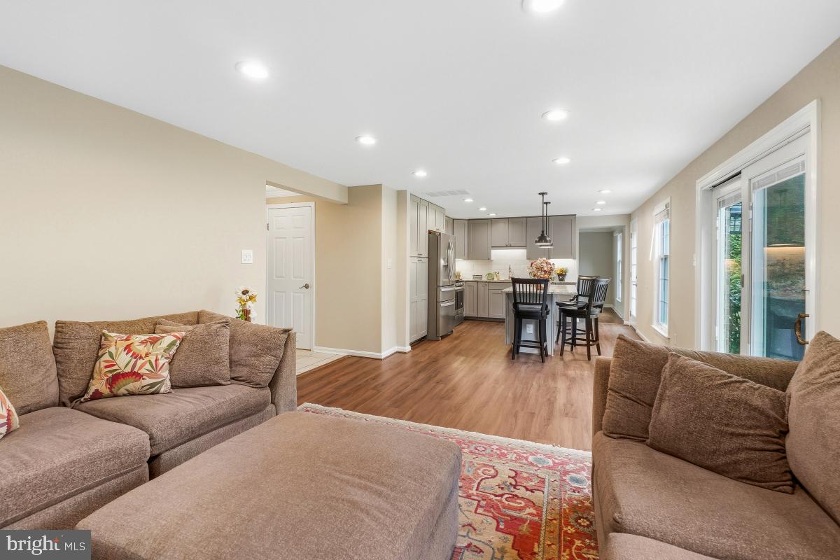 WHETSTONE - Residential