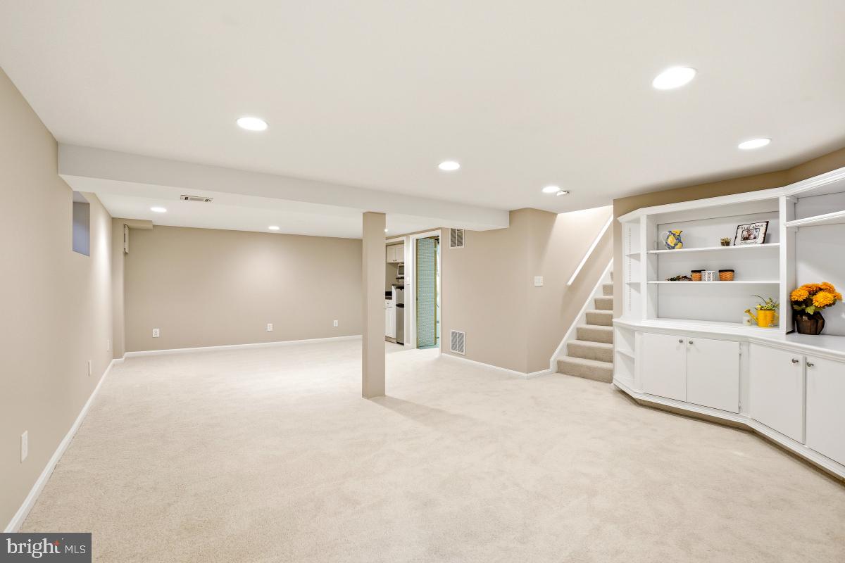 WHETSTONE - Residential